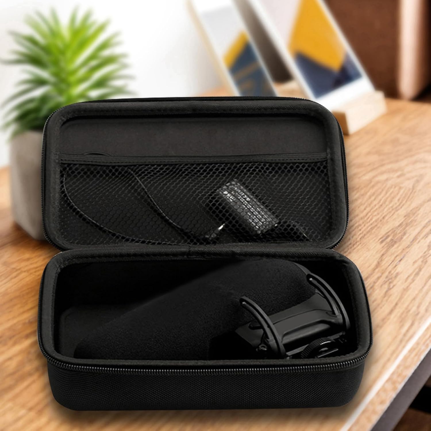 DAUERHAFT Hardshell Microphone Case for Rode VideoMic Pro Plus microphone bag for Rode VideoMic Pro Plus, Travel Storage Box for On Camera Microphone and Accessories Bags & Cases