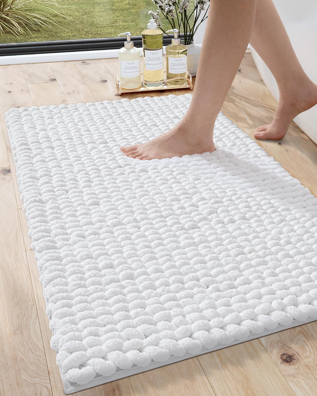 DEXI Bathroom Rugs 24x36, Non Slip Washable Bath Mat, Luxury Chenille Super Absorbent Thick Bathmats for Shower Floor, Plush Fluffy Shaggy Carpet for Tub, White