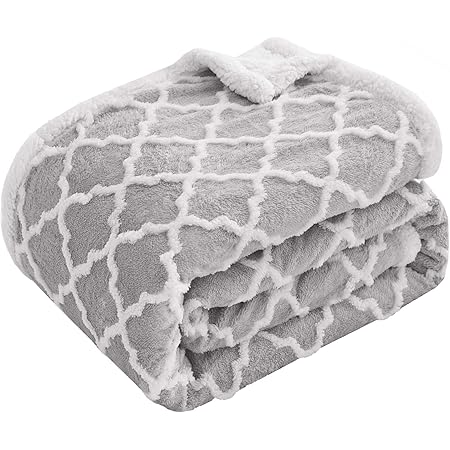 Amazon Kawahome 二枚合わせ 毛布 シングル 140 0cm 発熱 掛け毛布 暖かい 裏ボア ふわふわ 柔らかく肌触り マイクロファイバー フリース 厚手 秋冬用 かわいい おしゃれ 北欧風 軽い 洗える ブランケット 抗菌 防臭 防ダニ モロッカン柄グレー ブランケット 毛布