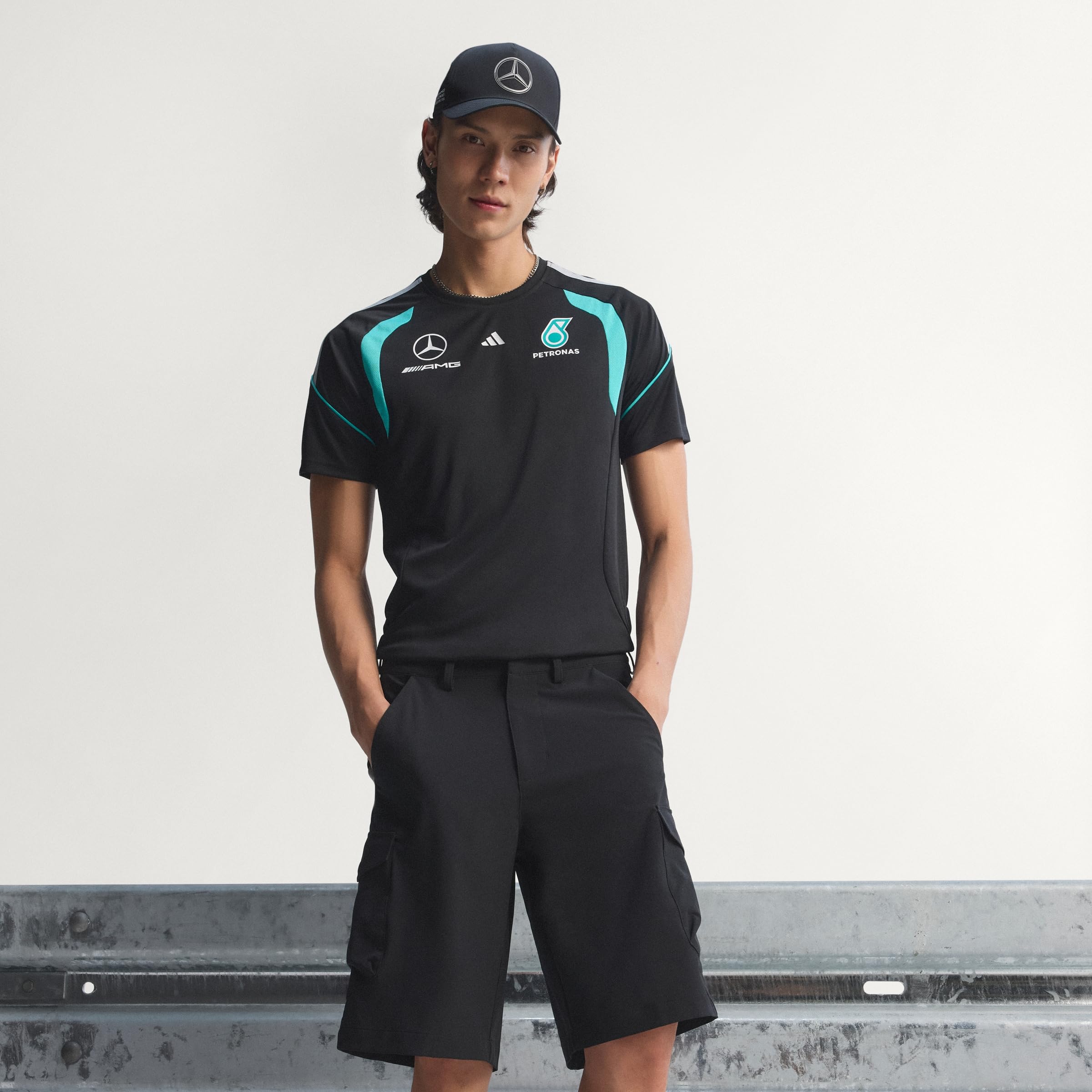 adidas Herren Shorts Mercedes - Amg Petronas Formula 1 Team Mechanics Short