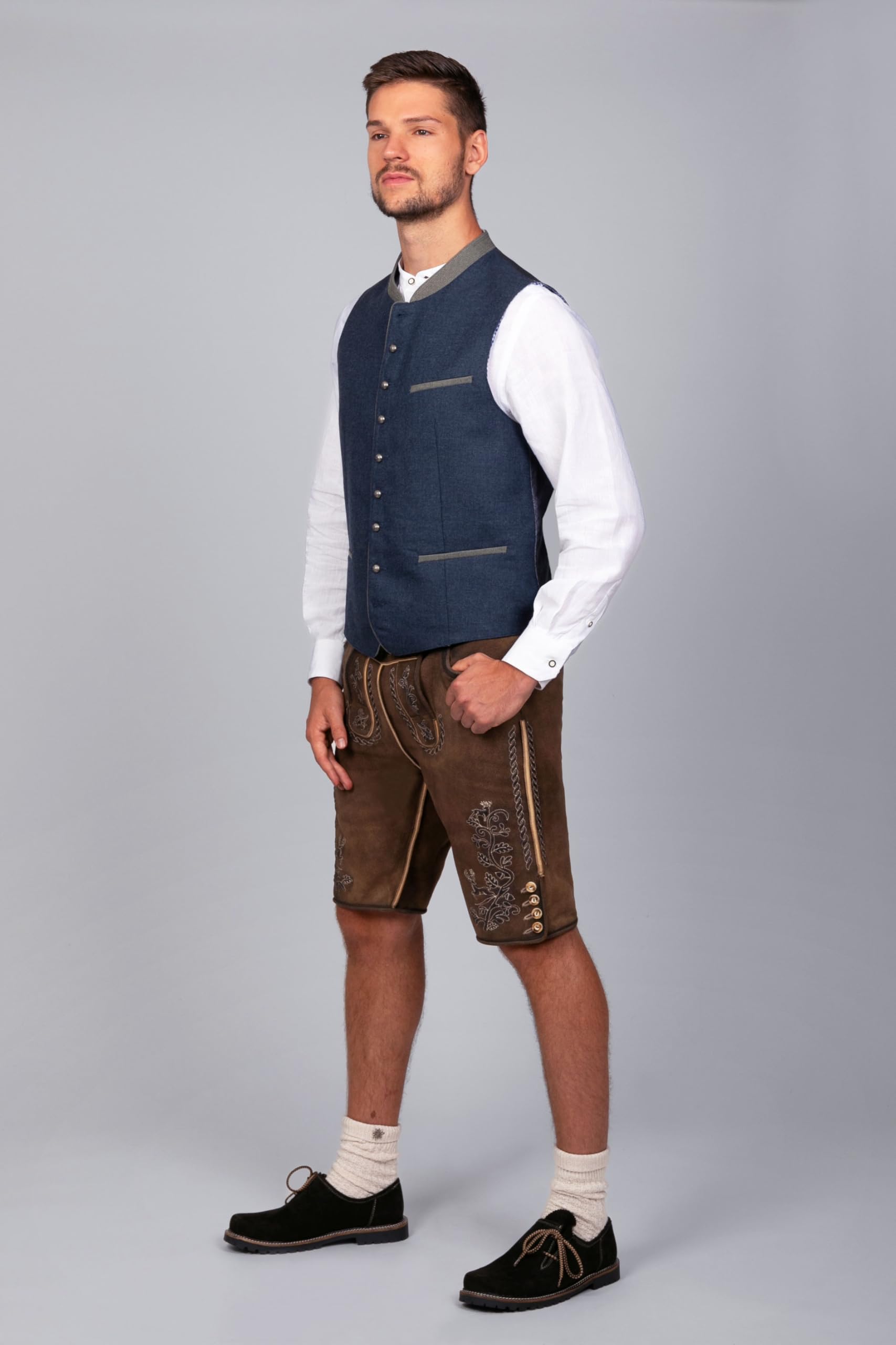 Edelnice Trachtenmode elegante Trachten Weste Christian aus Wolle in grau Gr. 46-62