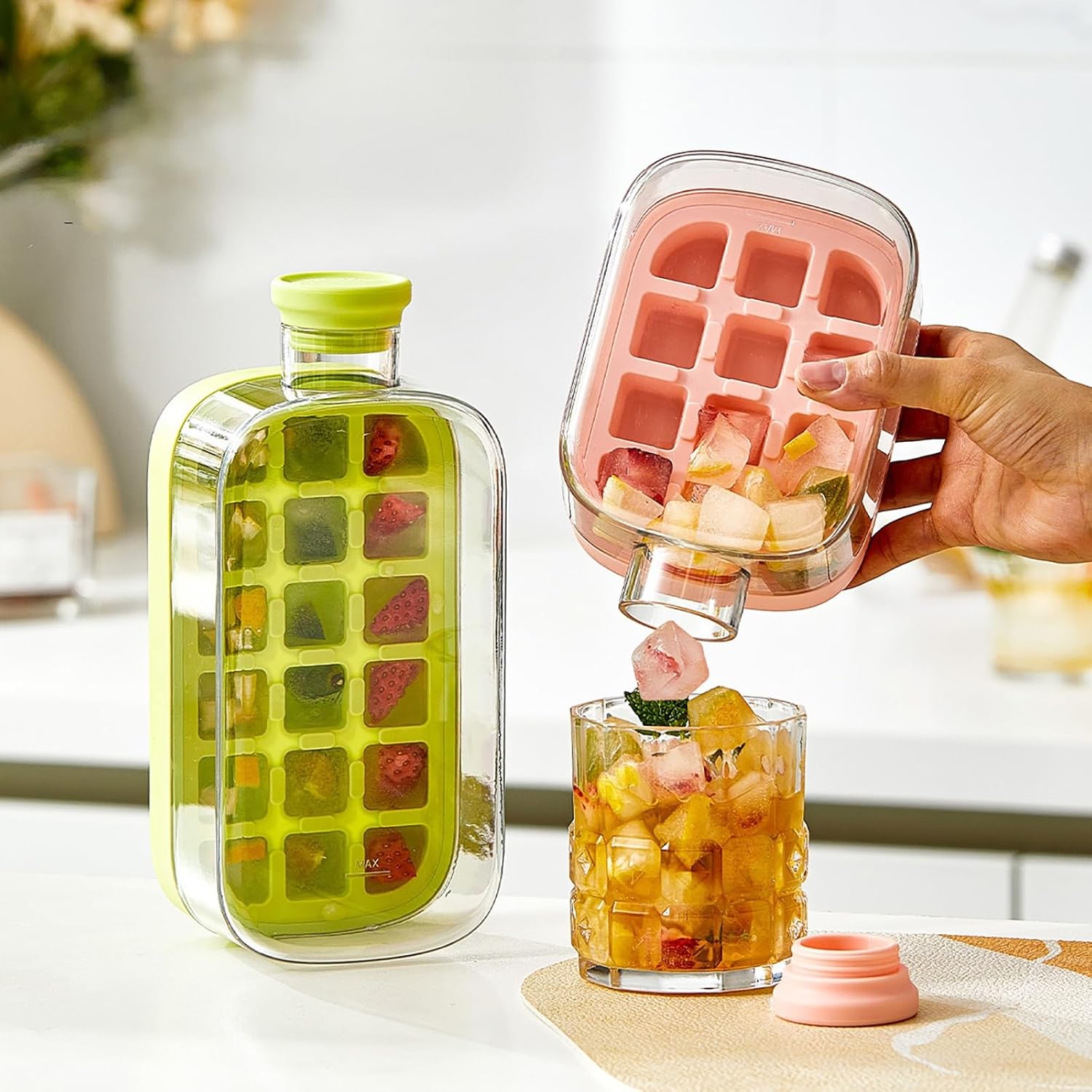 My Crush Cup,Ice Crush Cup,Ice Cube Bottle With Straw,Flexible Silicone Ice Molds Stick Ice Cube Water Bottle With Lid And Bin, Easy Press To Release Vertical Ice Cube Tray For Freezer(500ML,Wh