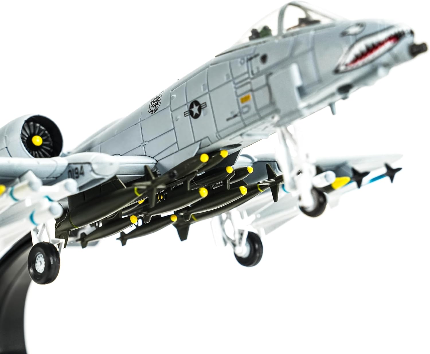 Wingsmith Model A-10 Warthog Thunderbolt II Diecast Airplane Kits for Adults, Military Aircraft Model with Display Frame & Posters, Unique Gift for Men, Dad, Husband