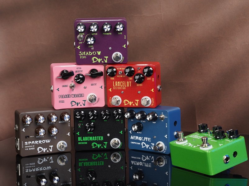 JOYO Buffer Pedal Effect Built-in Double Buffer Groups and Boost for Electric Guitar Bypass High-end Edition Dr.J Series (D57) : Everything Else