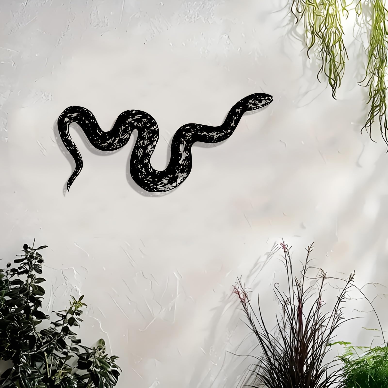 Decoración de pared abstracta contemporánea de metal con diseño de serpiente: mural moderno para interiores/exteriores, sala de estar, jardín o patio. Ideal para amantes de la vida silvestre y re