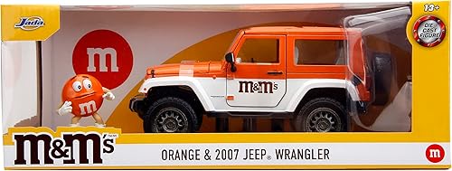 Miniatura 2 de Jada M&M's 1:24 2007 Jeep Wrangler - Coche fundido a presión y figura naranja de 2.75 pulgadas, juguetes para niños y adultos