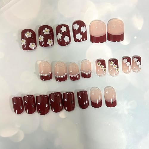 Miniatura 6 de TBRZTR 24 uñas postizas cuadradas acrílicas artificiales cortas con diseños de perlas de flores blancas, cobertura completa, reutilizables,