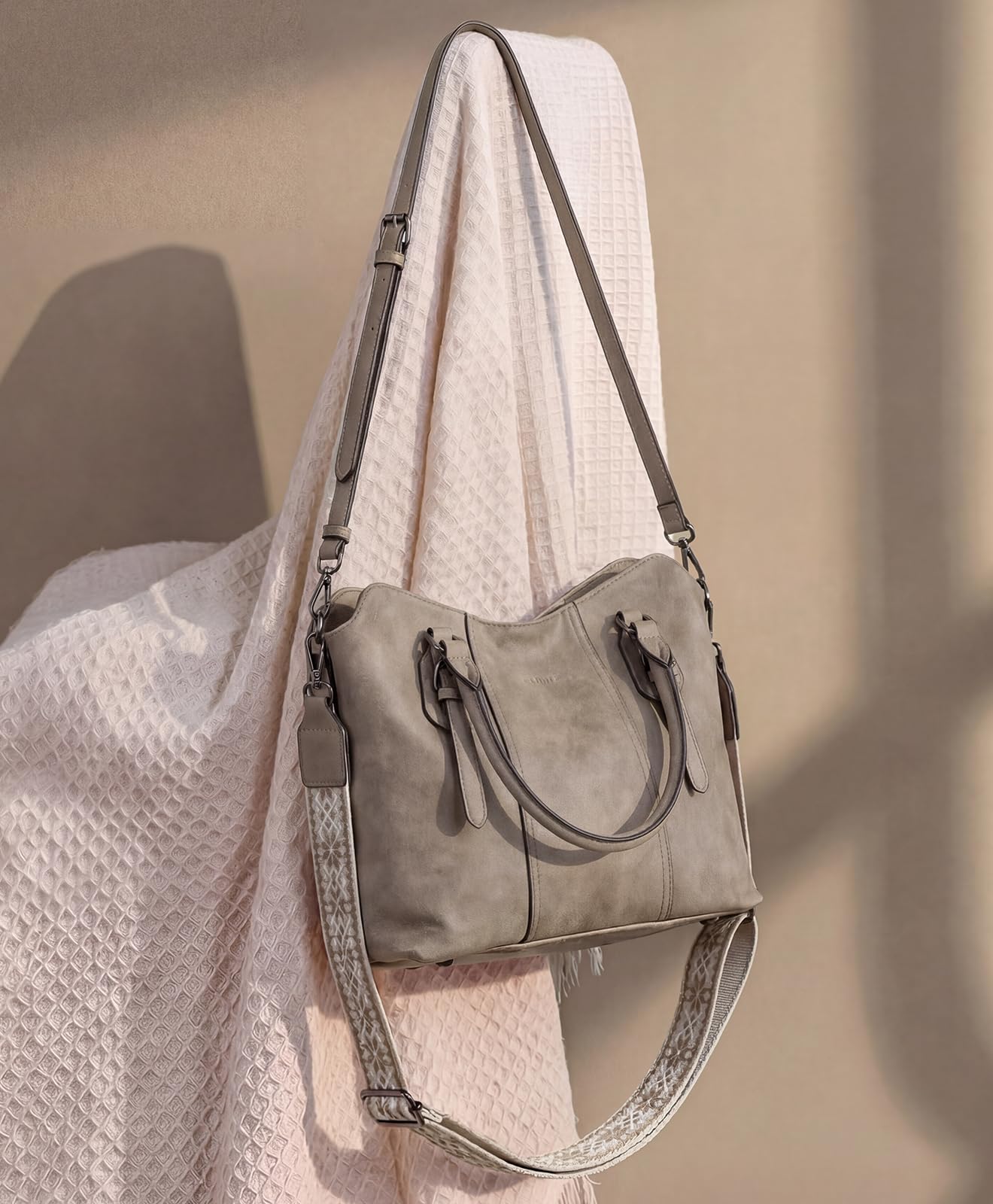 VASCHY Grand Sac à Main Femme en Cuir PU, Sac Fourre Tout Pratique avec Bandoulière de Guitare pour Cours Travail Voyage Cadeau