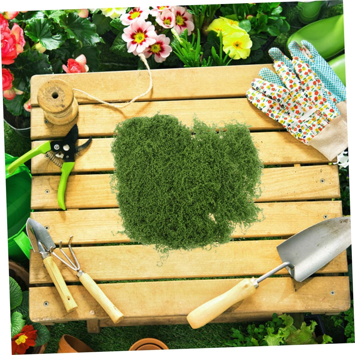 UPKOCH 1bag Realistic Faux Moss Lawn for Crafts Decor Natural Green Balls Simulated