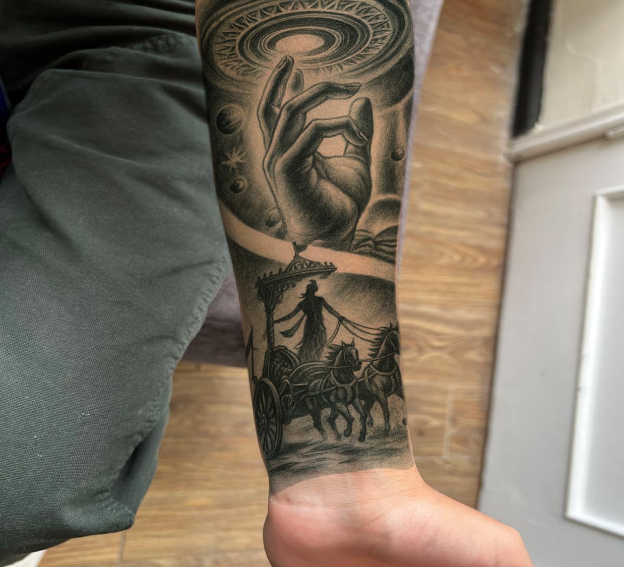 The Canvas Arts Temporary Tattoo, lord Shree Krishna With Chariot In Kurukshetra Design, Black and Grey Forearm Sleeve Realistic Look Stickers For Men Women Boys & Girls Waterproof Full Arm Hand (R-013)-image-15