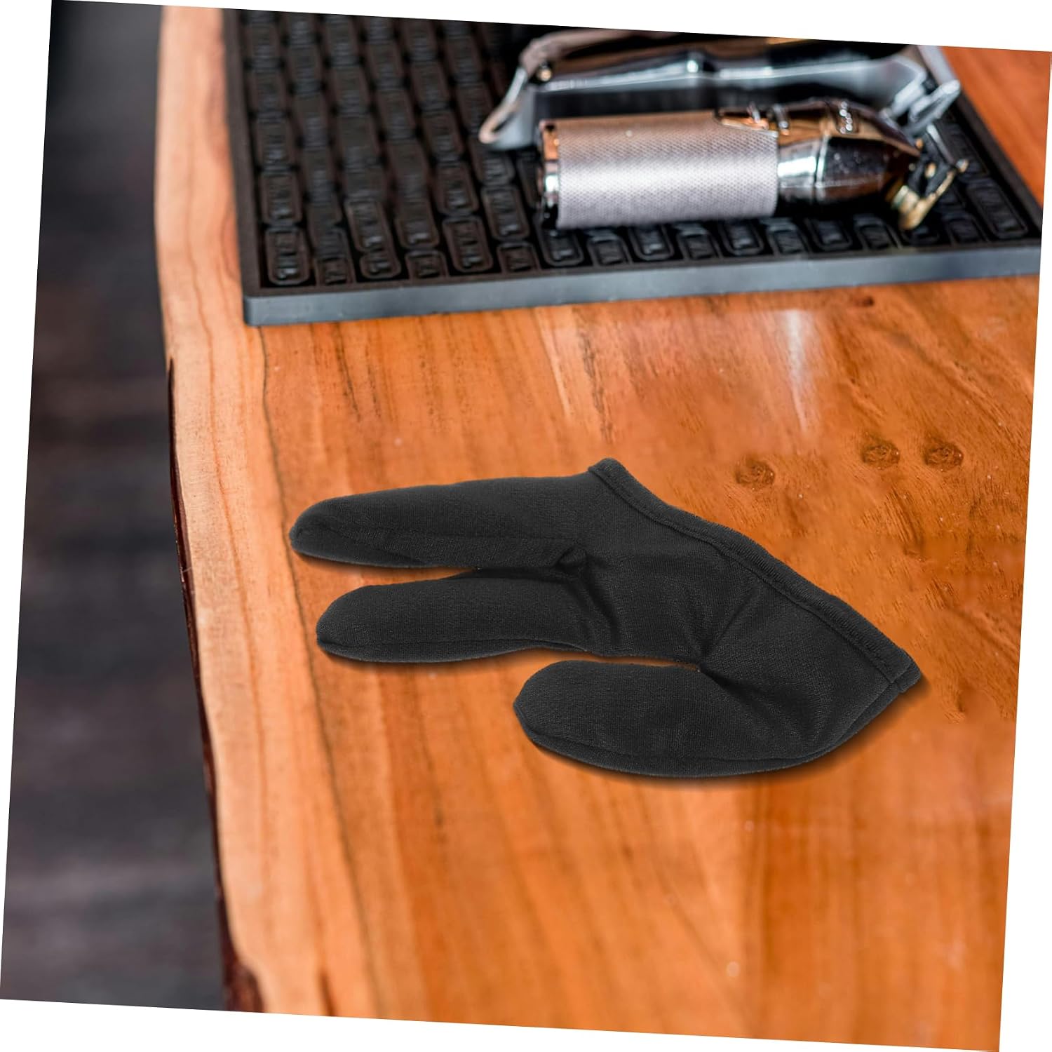 Professional Heat Resistant Hair Styling Gloves Durable Black Thermal Mittens for Curling Straighteners Versatile Protection for Salons Home Use