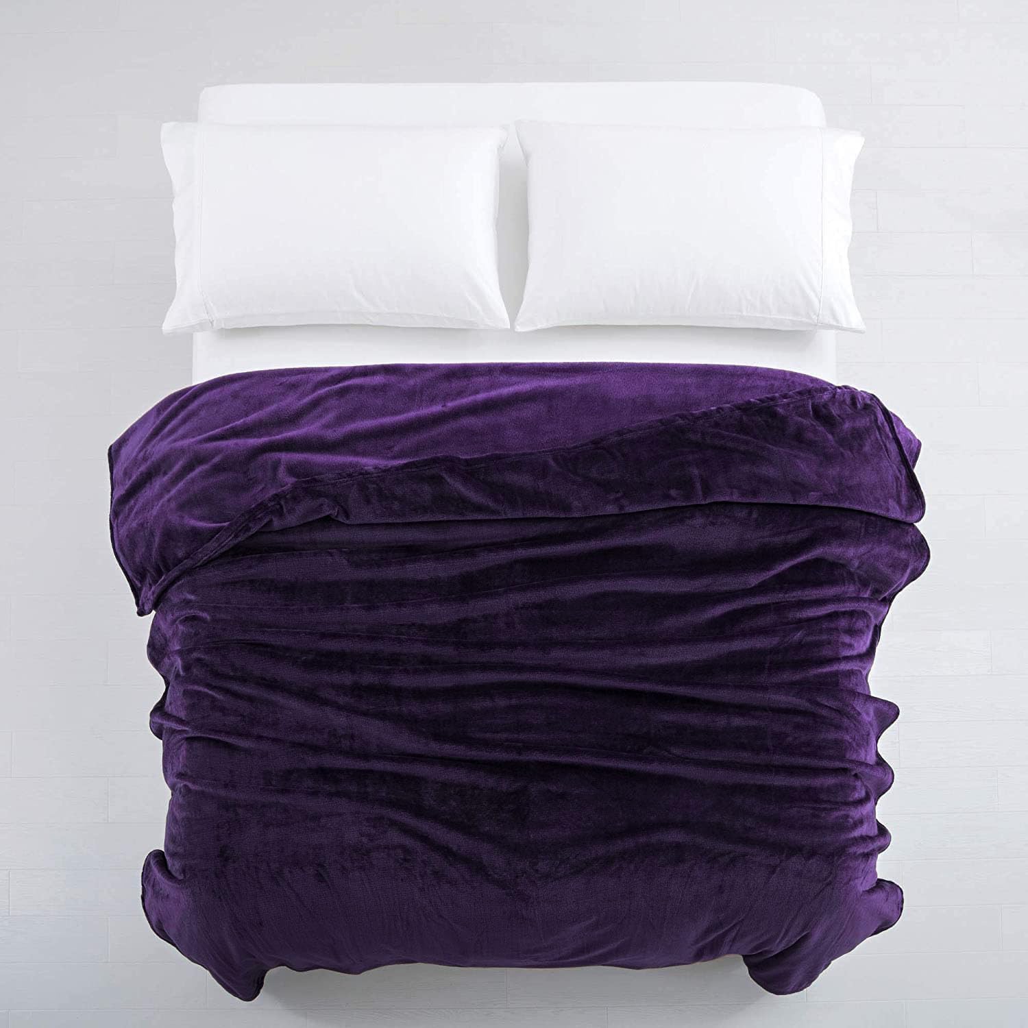 IR Imperial Rooms Fleece Blanket 12 Pack Twin Size 60x80 Inches - Super Soft Fluffy Throw Blanket for Sofa and Bed - Warm and Cozy Lightweight 400 GSM Microfiber Bed Throws Blankets (Twin, Purple)