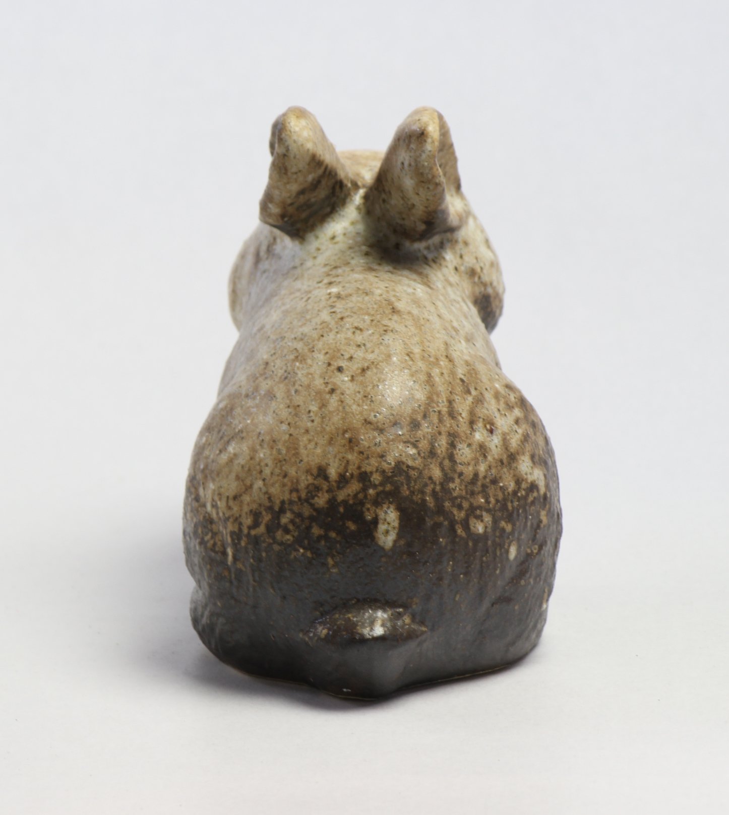 Amazon.co.jp: 陶里 『信楽焼』 うさぎ 粉引風 6号 SA46-10 : ホーム