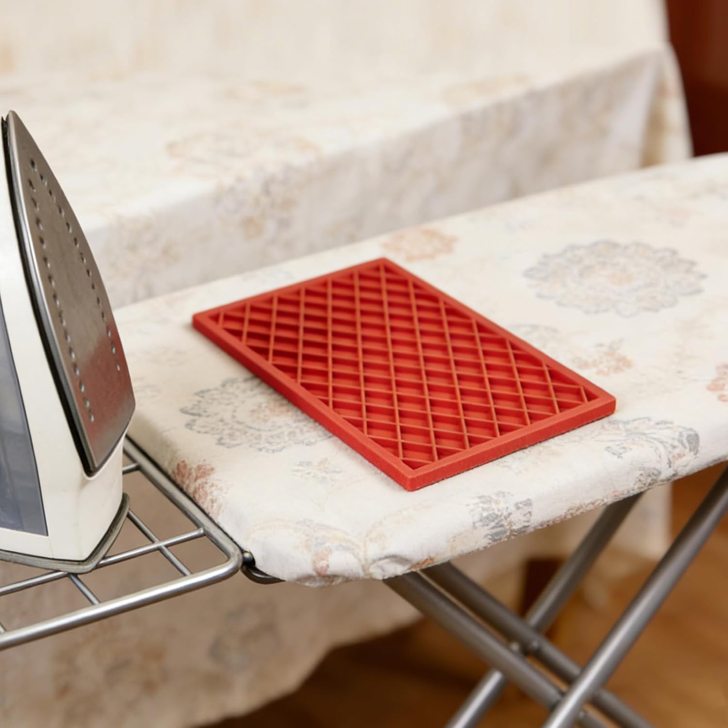 2pcs Hot Tools Straightener Mat: Large Heat Resistant Mat - Silicone Heat Pad for Curling Iron, Flat Iron and Hair Styling Tools - Vanity Organizer 14x12.5cm