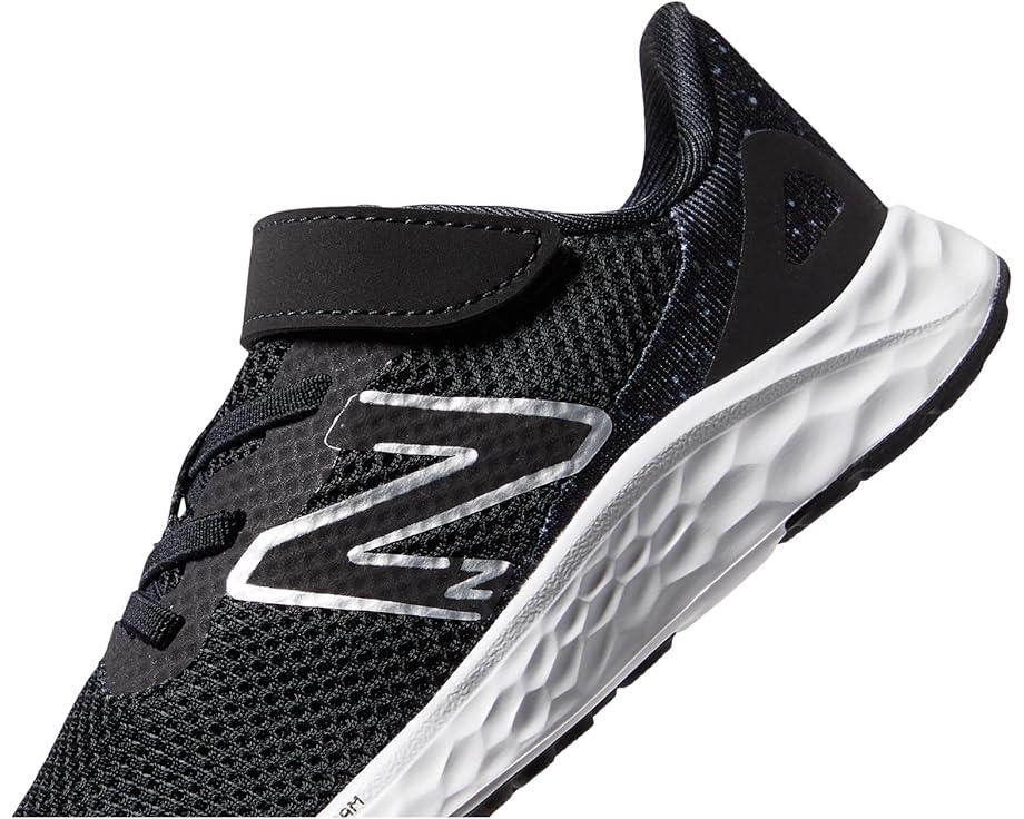 New Balance Kids Fresh Foam Arishi v4 Bungee Lace with Hook-and-Loop Top Strap (Toddler) - Back View