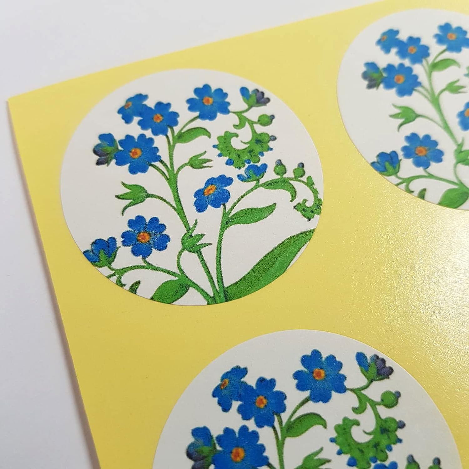 96 Forget Me Not Stickers, 40mm Diameter Matt White Sticker Seals for Gift Wrapping Forget me nots, Journaling, Scrapbooking - Image 2