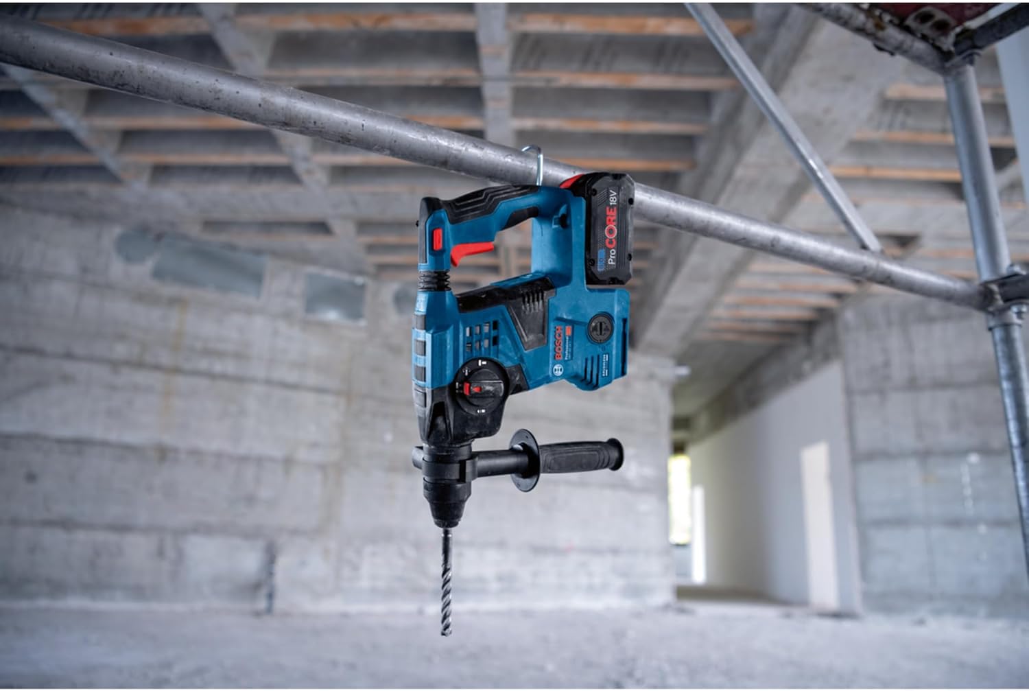 Bosch Professional 18V System Cordless Rotary Hammer GBH 18V-28 C (with SDS Plus, 3.3 J Impact Energy, Vibration Control, Kickback Control, 3 Work Modes)