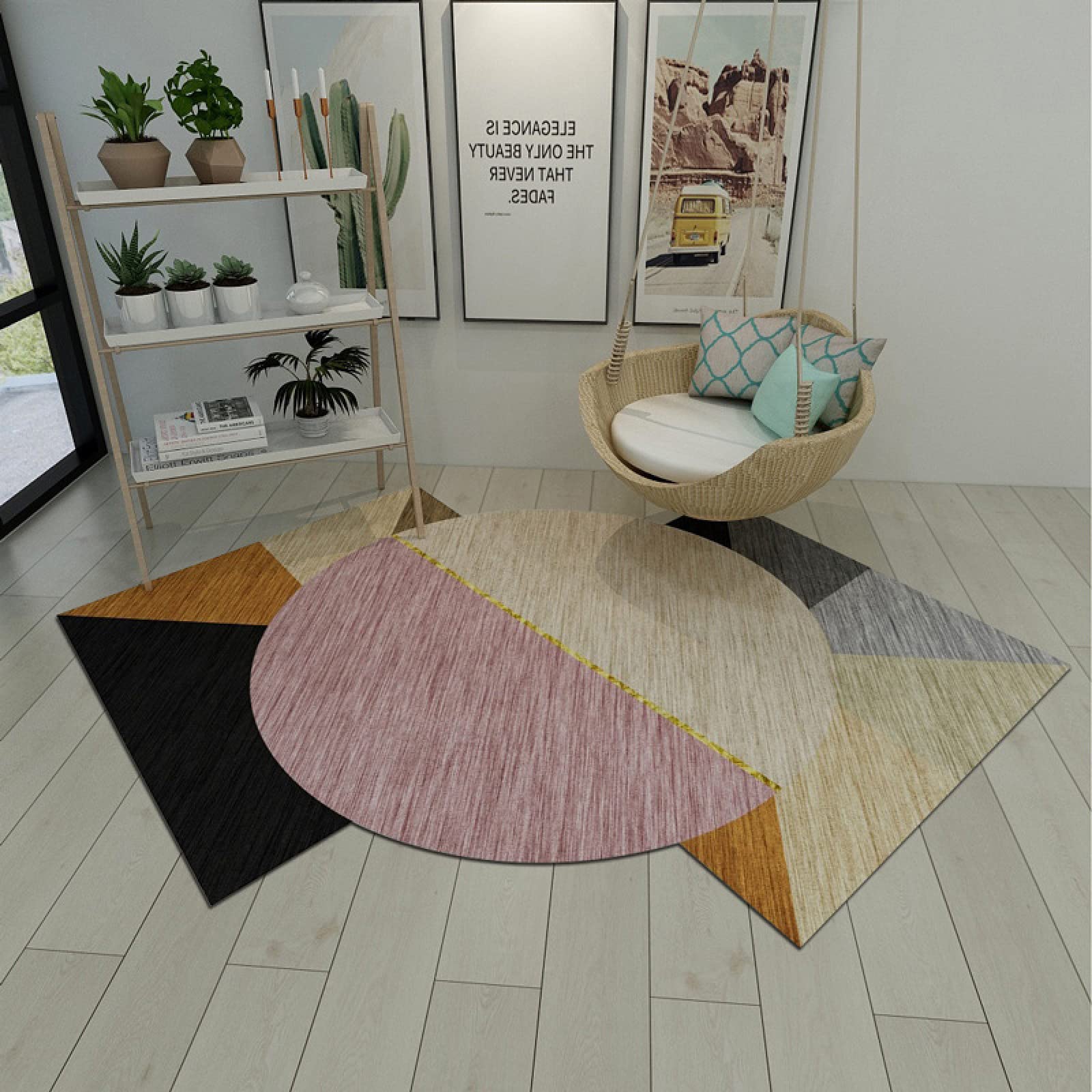 Tapis irrégulier antidérapant et lavable pour sécuriser le sol du salon familial