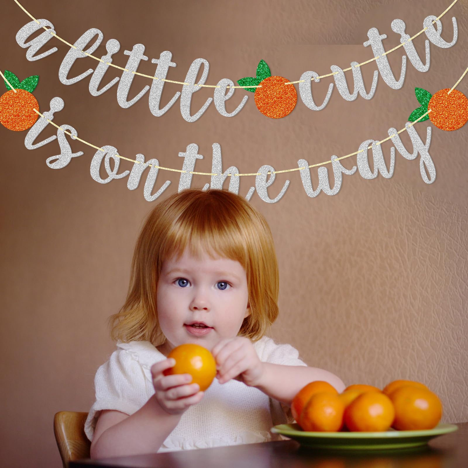 A Little Cutie Is On The Way Banner, pancarta de cítricos, cumpleaños temático naranja, baby shower, decoración de fiesta de cumpleaños Little Cutie, purpurina plateada