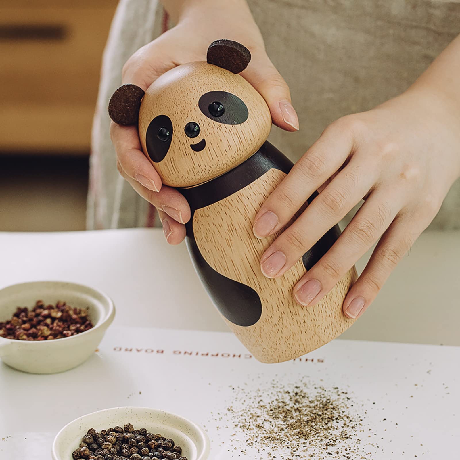 Amazon｜手動 ペッパーミル パンダ黒コショウグラインダー