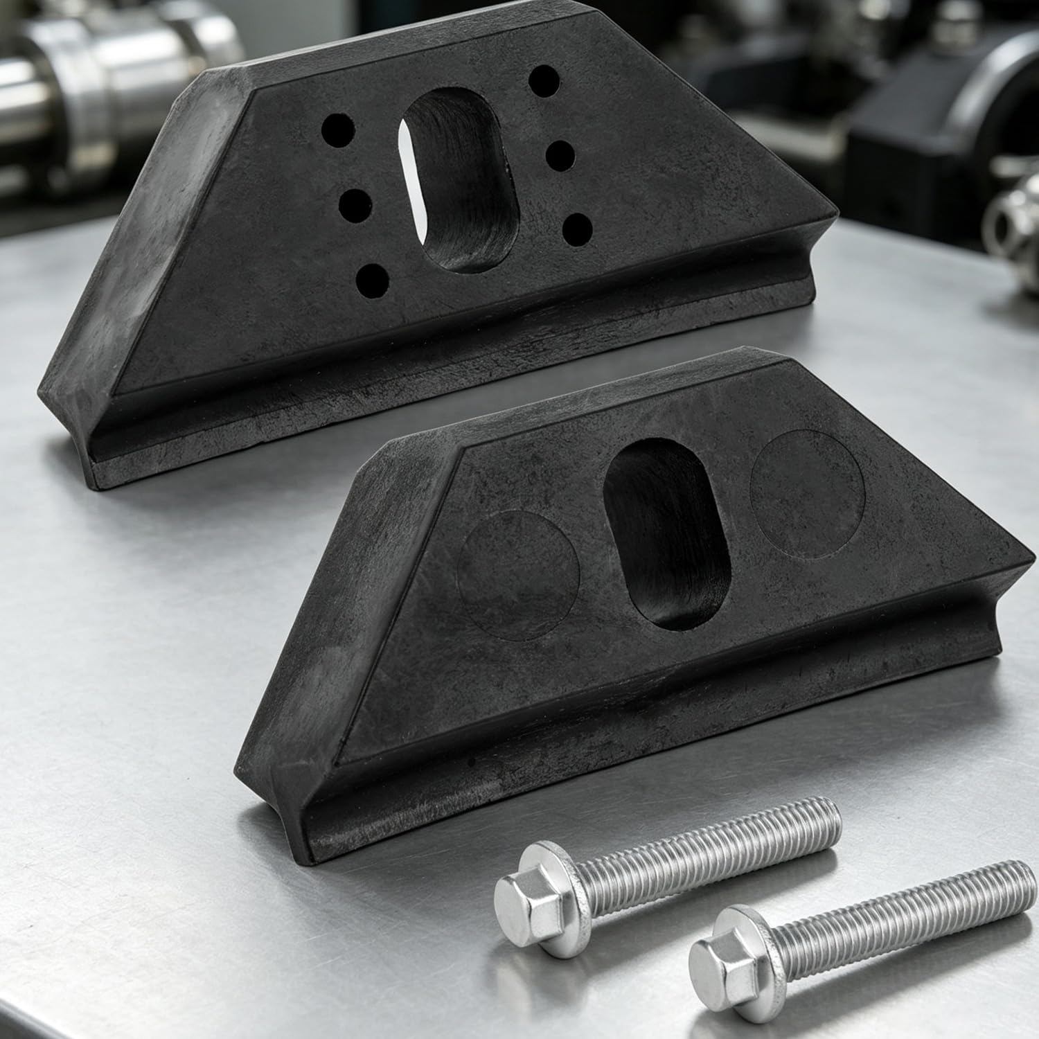 Zestaw do Mocowania Akumulatora Base Clamp, 2 Zaciski do Mocowania Akumulatora Samochodowego i 2 Sruby ze Stali Nierdzewnej Kompatybilny z Buick Cadillac Chevy Pontiac, Zamiennik nr 14005061