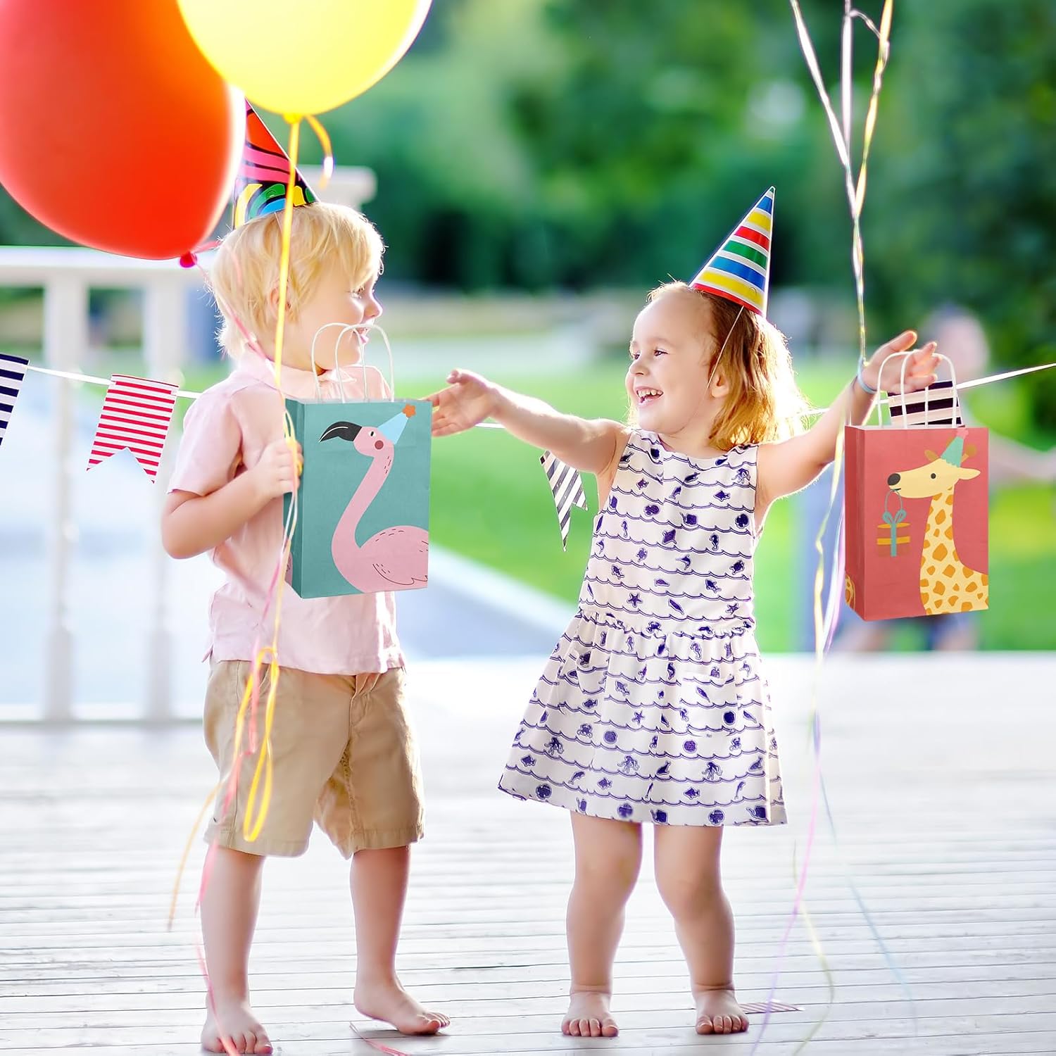 24 Pcs Animal Parade Party Bags Bulk Animal Theme Gift Bag with Handles Cute Flamingos Raccoon Monkey Goodie Paper Supplies for Birthday Party Baby Shower Decoration - Image 6