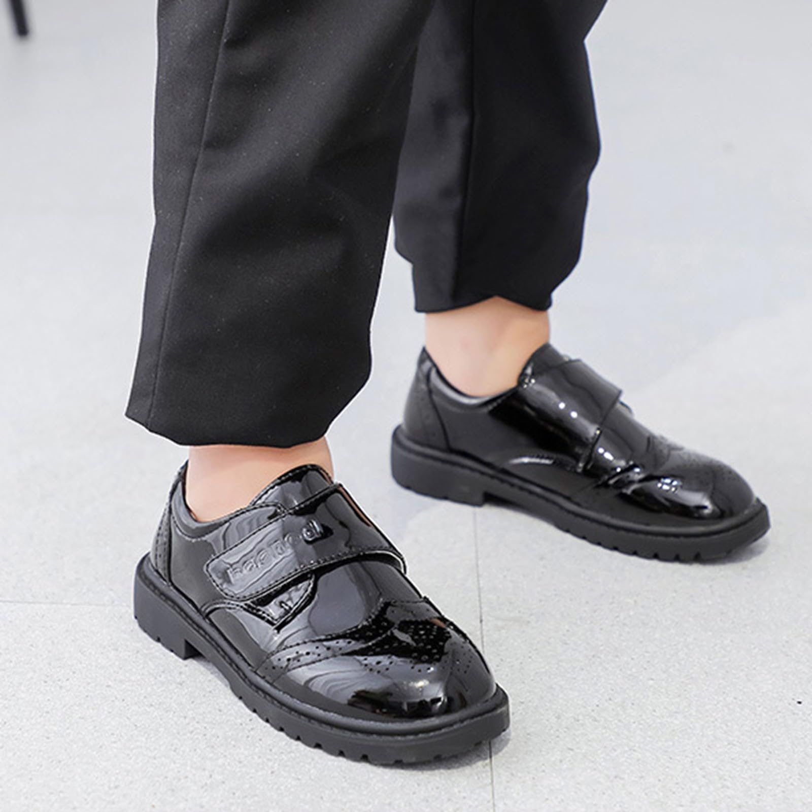 Générique Chaussures Oxfords pour Enfants en Cuir Chaussures Habillées Garçons Simples Élégantes Rond Orteil Antidérapant Chaussure De Cérémonie École Chaussure De Bal De Mariage