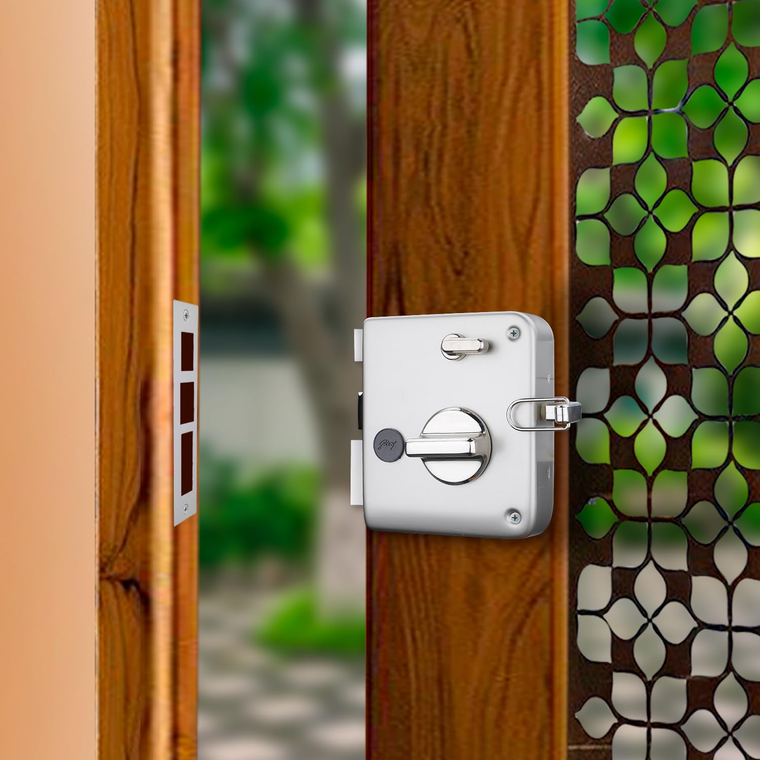 Godrej Rim Lock I Tribolt Ultra XL+ l 1CK Latchbolt I for Inside Opening Wooden Door | Left/Right Handed Doors I 4 Keys I 5-Year Warranty I Automatic Locking l Matte Black Nickel Finish — Amazon image 12