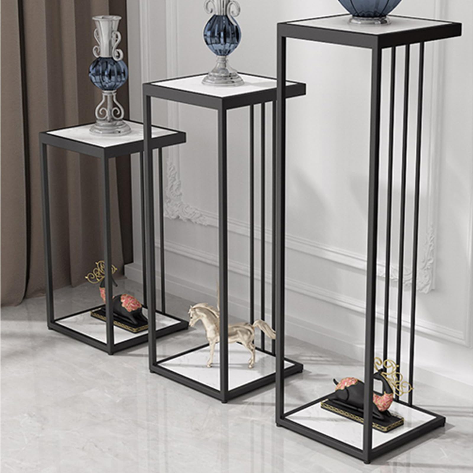 スクエアベース台座大理石サイドテーブル展示