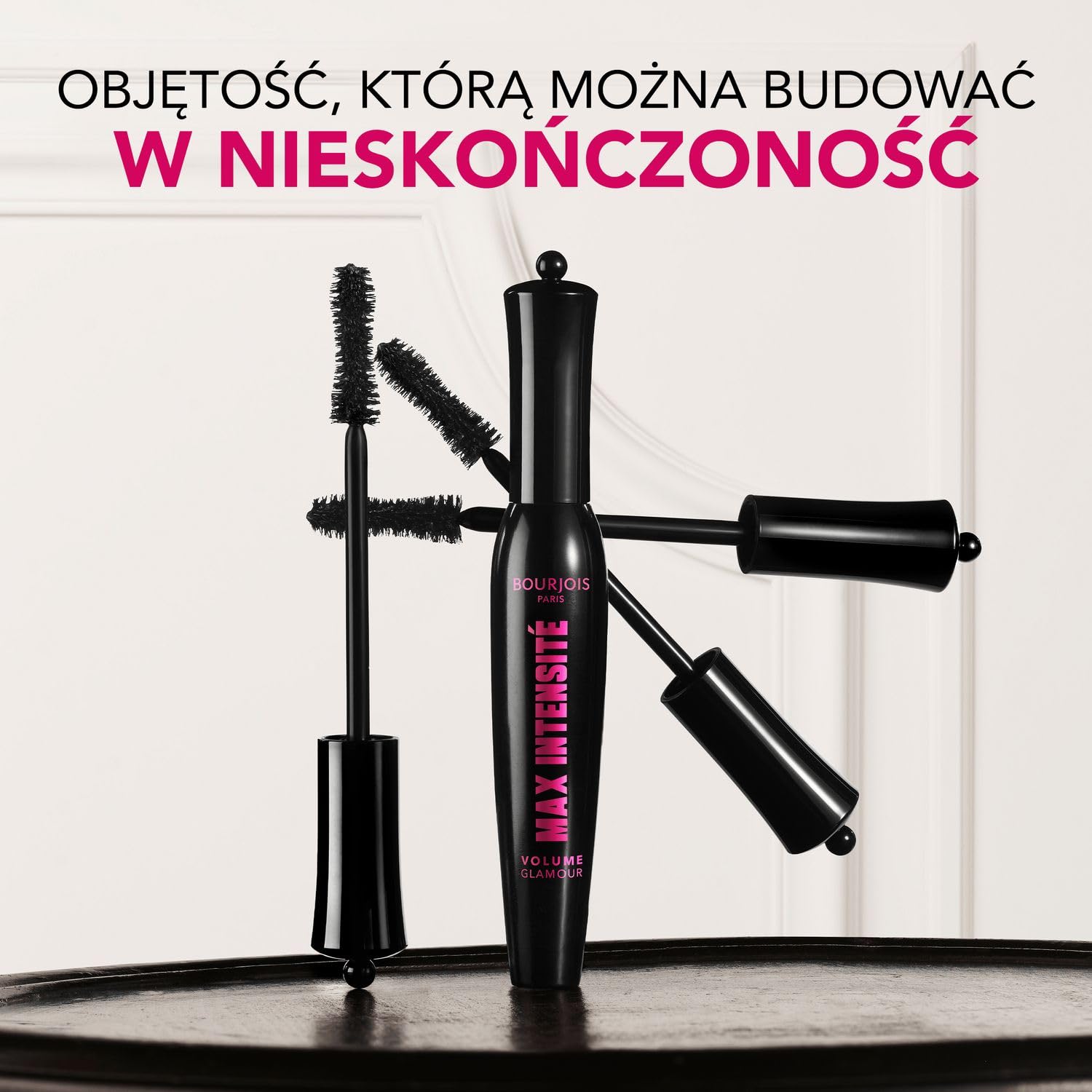 Bourjois Glamour Max Intensywność, 01 czarny, tusz do rzęs, nieograniczona objętość do budowania, maksymalna szczotka klepsydowa do budowy objętości, technologia zmywania plam, wolna od skoku, 12 ml