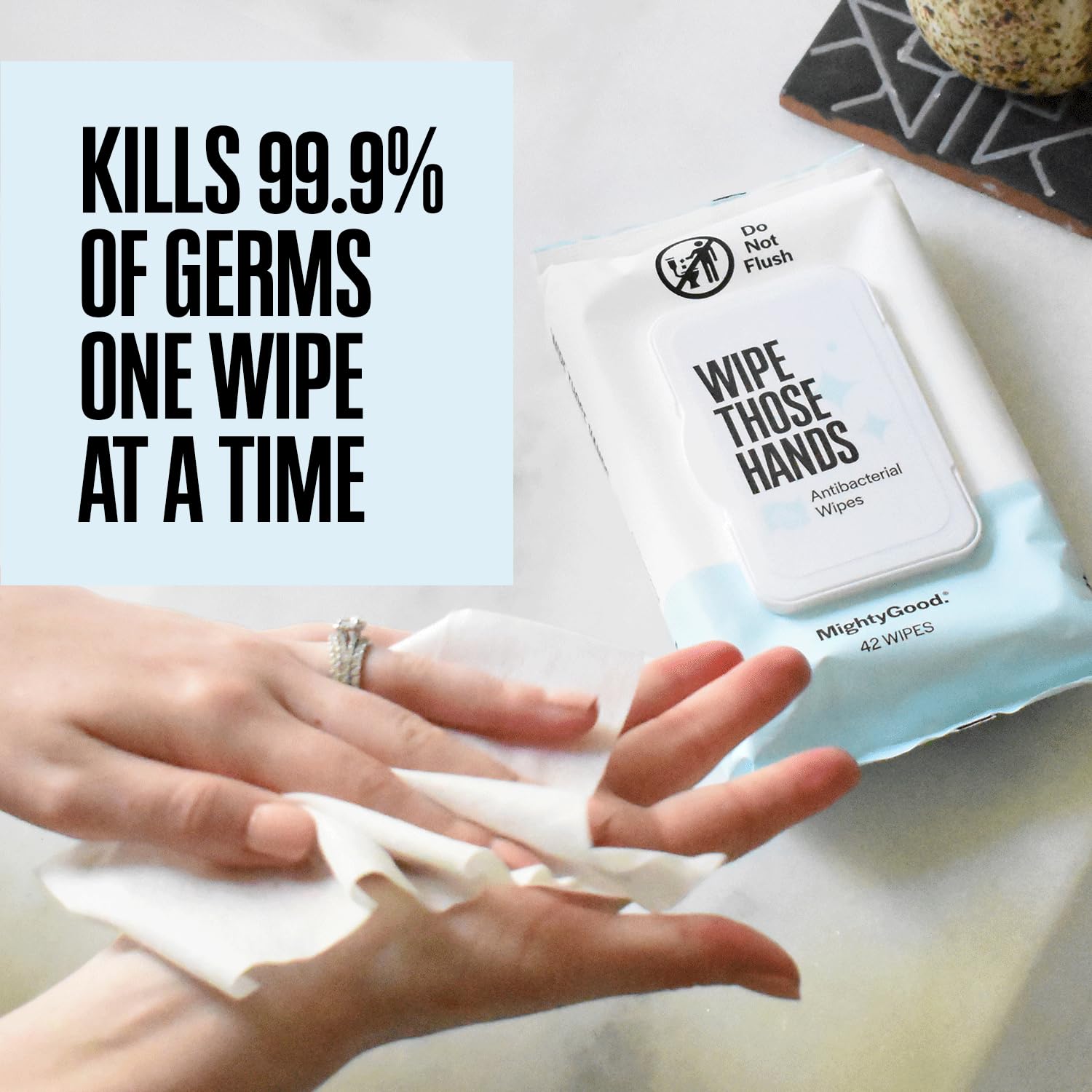Wipe Those Hands Toallitas desinfectantes, 4 paquetes de 42 (168 unidades), sin fragancia | 168 toallitas totales, sin alcohol, sin fragancia, matan los gérmenes rápidamente, abatibles, suaves para toda la familia