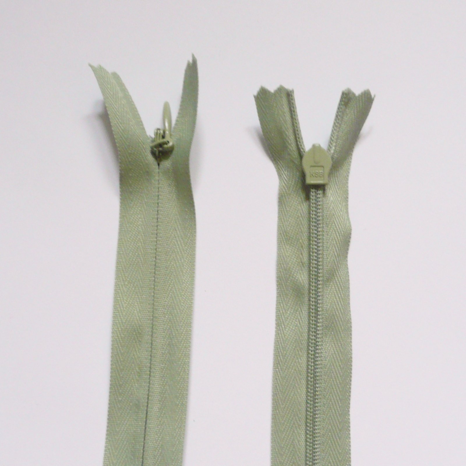 On Trend Fabrics 22" / 56cms Sage green Concealed Invisible Zip (Alternative to YKK)