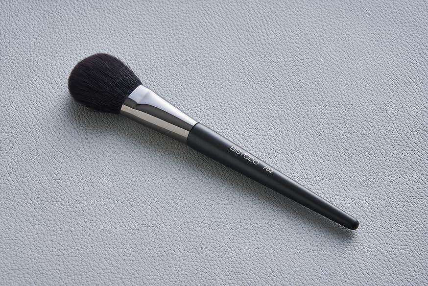 BISYODO TSUMUGI Series Cheek Brush, Black