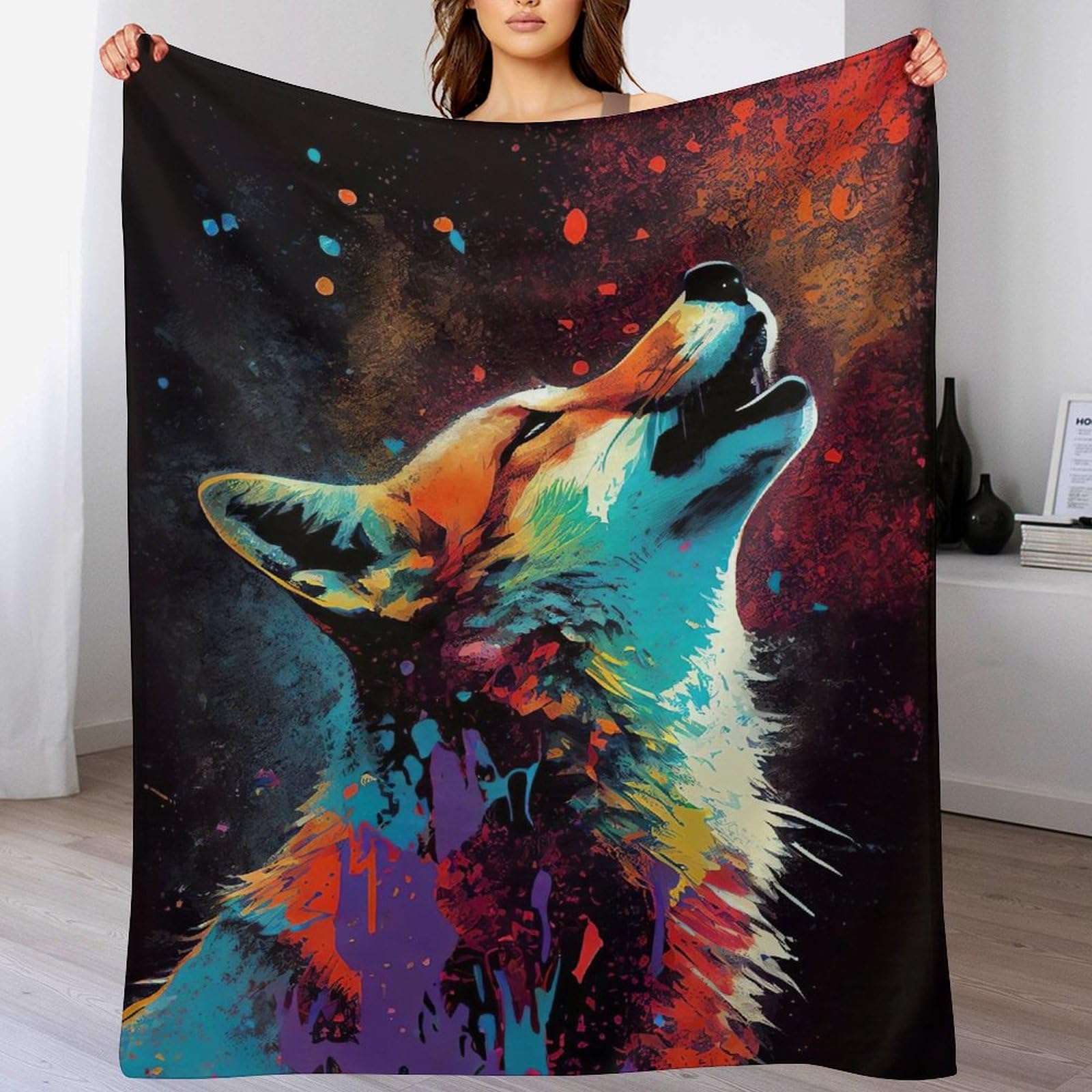 Couverture douce en flannel contre les frissons du soir sur le lit