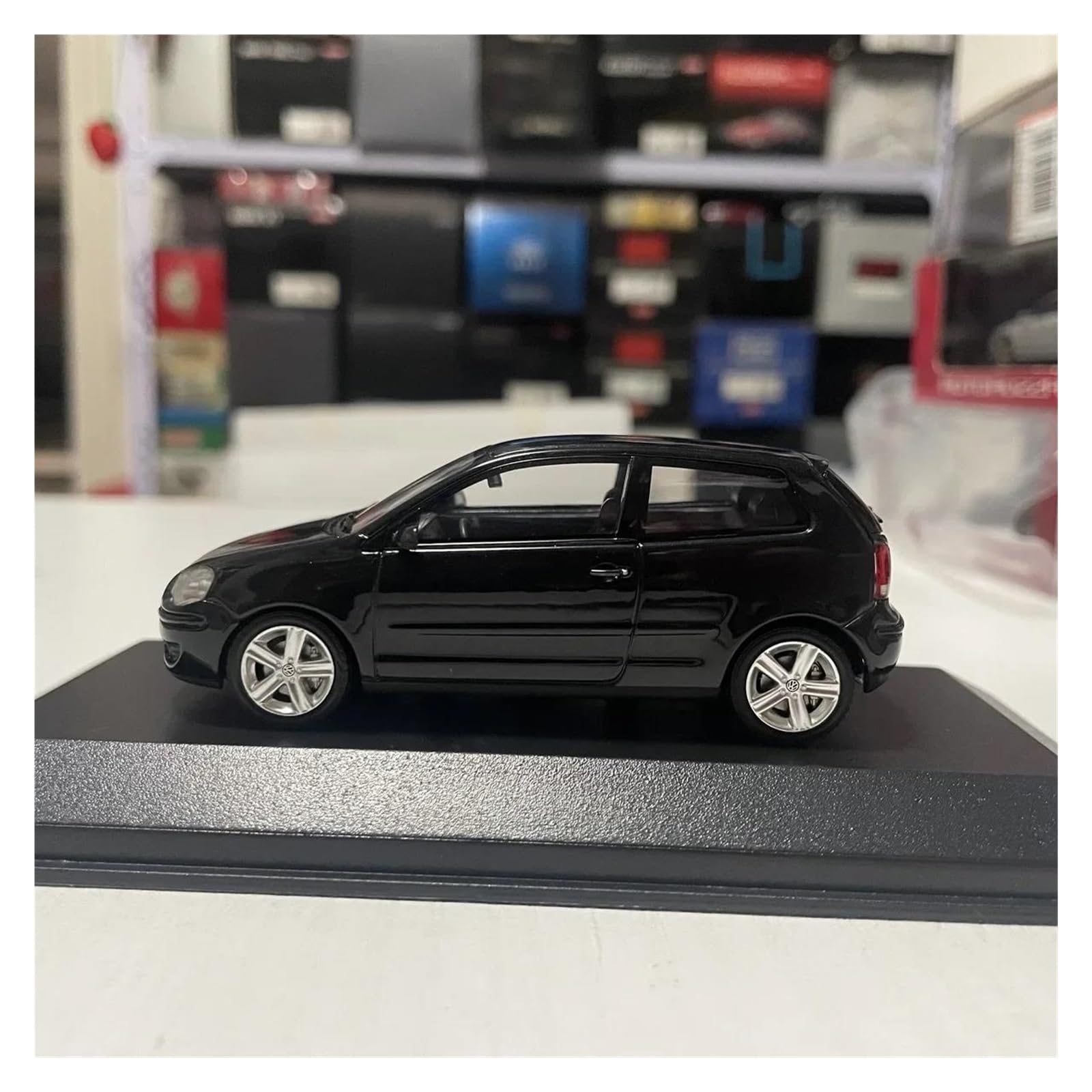 Auto In Miniatura 1 43 Per Volkswagen POLO 9N3 Simulazione Modello Di Auto Statica In Lega Decorazione Per La Casa Ornamenti In Metallo