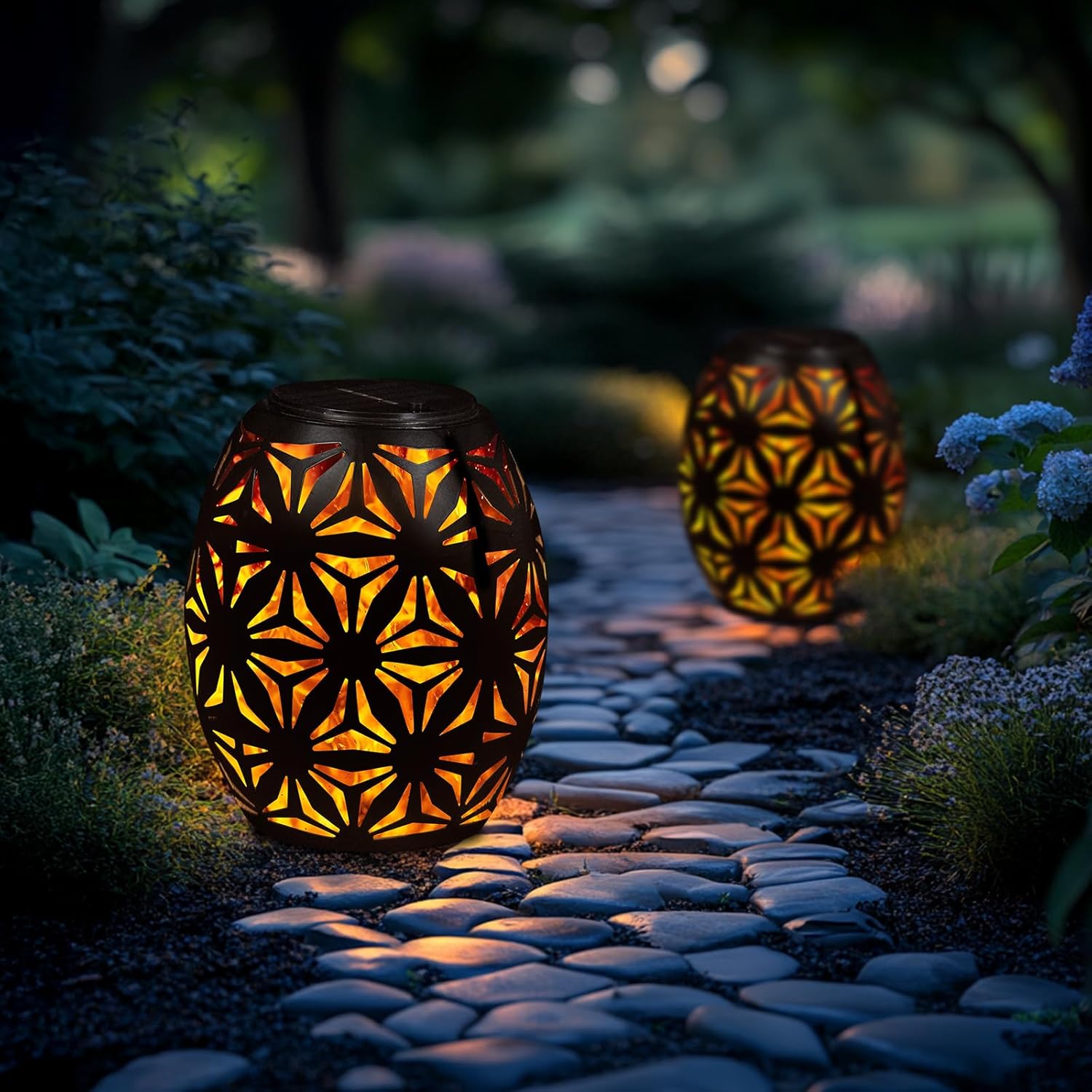 Outdoor Solar Table Lantern Waterproof Black Flower Hollowed-Out Solar Metal Light Dancing Flickering Flame LED Garden Light Decorative Table Lamp for Outside Patio Porch Lawn Pathway