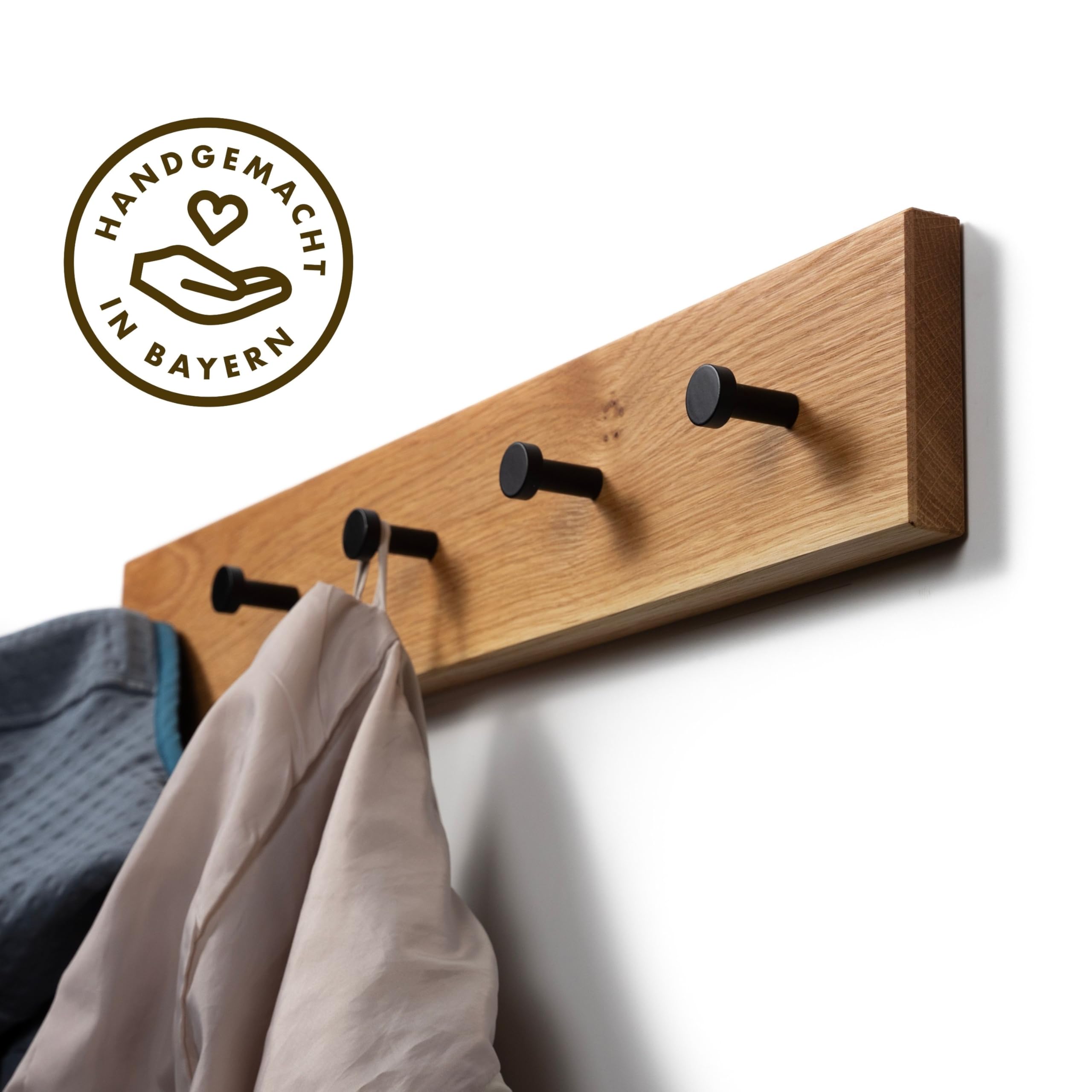 WOODS Hakenleiste Garderobe Holz massiv I Garderobenleiste Landhaus I moderne Wandgarderobe aus Holz handgefertigt in Bayern I Handtuchhalter Garderobenpaneel (70cm (6 Haken), Eiche, schwarze Haken)