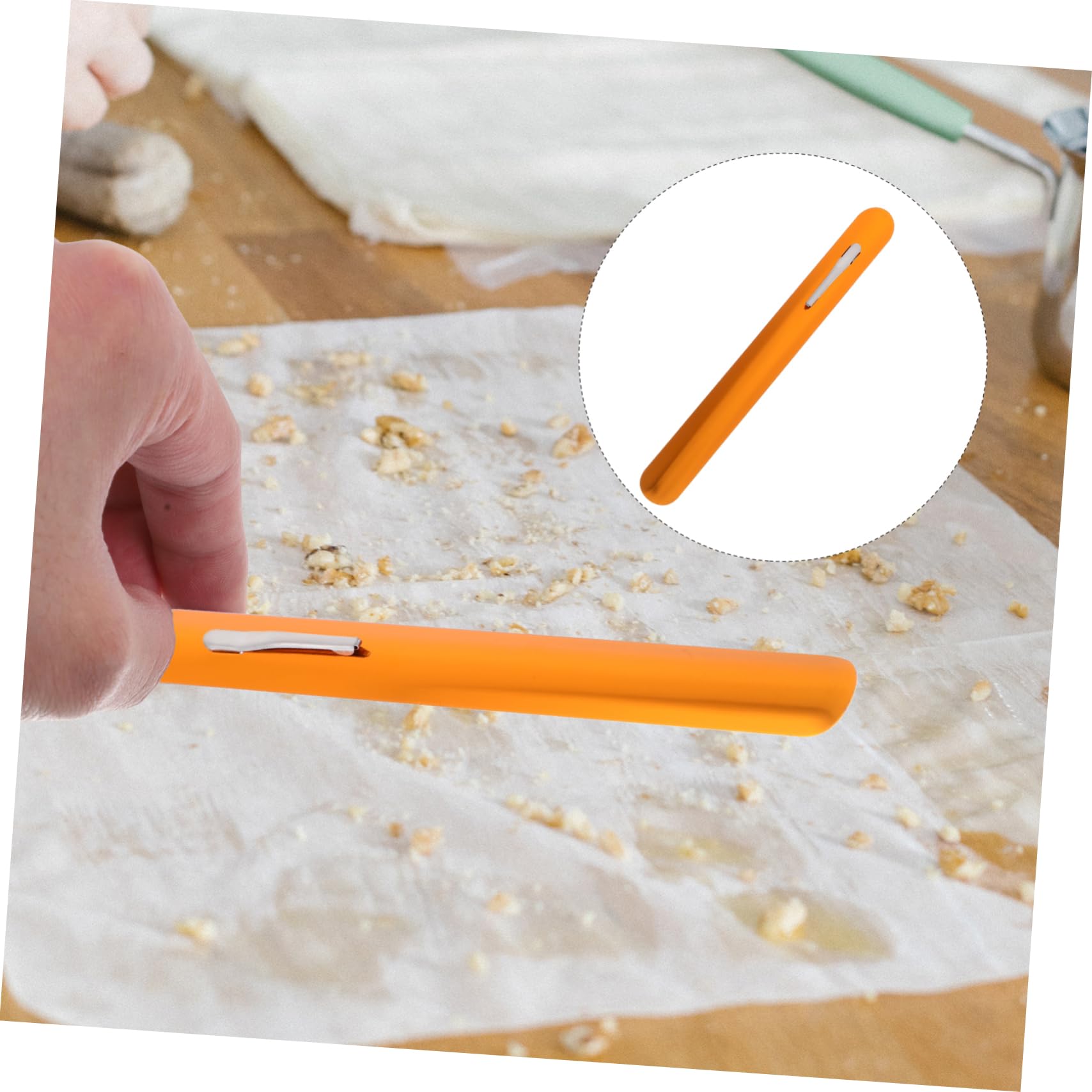 MUCKLILY Bread Scraper Cleaning Tool Sourdough Scraper Metal Crumb Sweeper Restaurant Kitchen Utensil