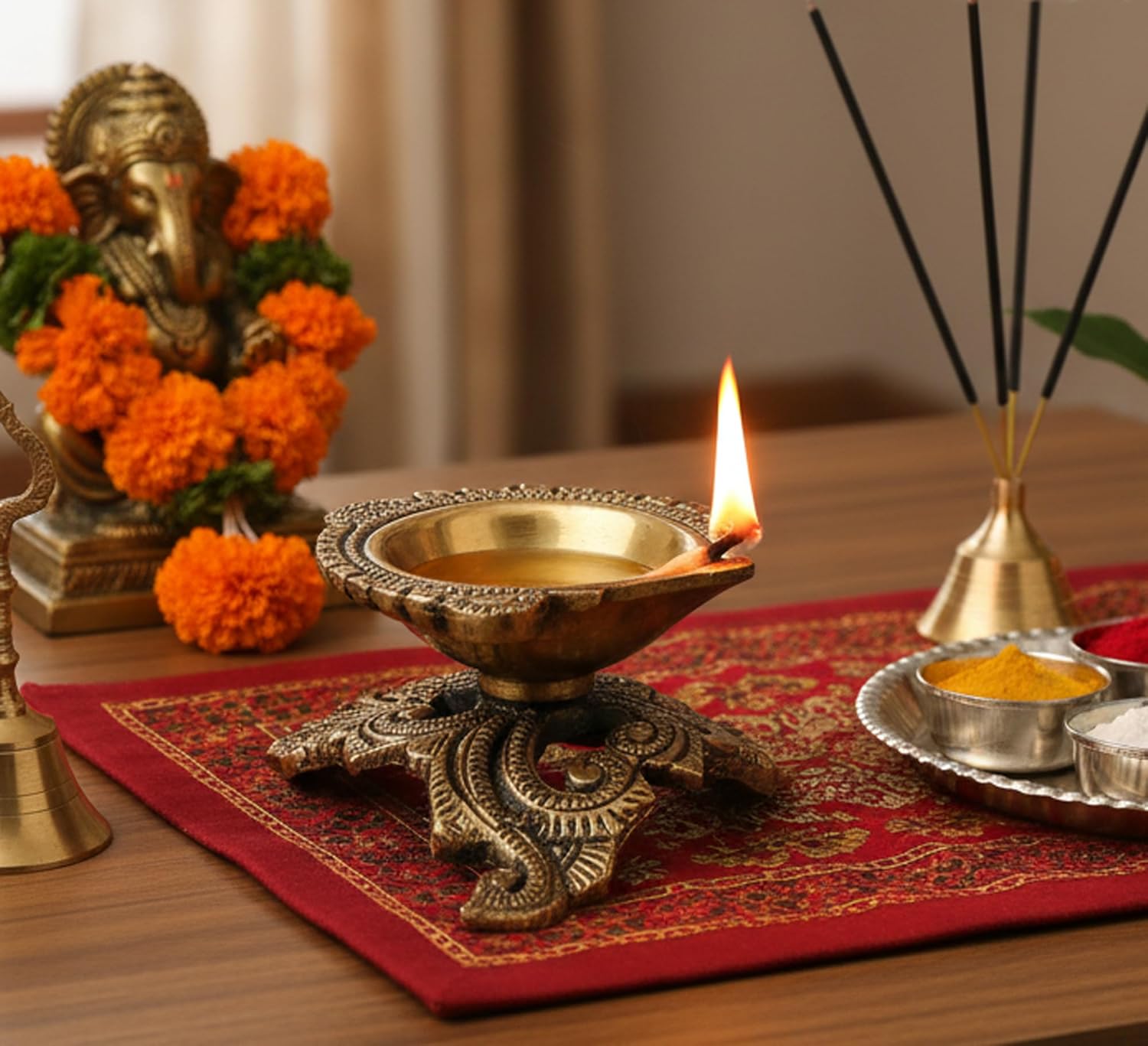 Esplanade Brass Aarti Diya with Wooden Handle – Traditional Deepak for Pooja, Temple, Diwali Oil Lamp, Navratri Diya, Dhoop Dani (Intricate)