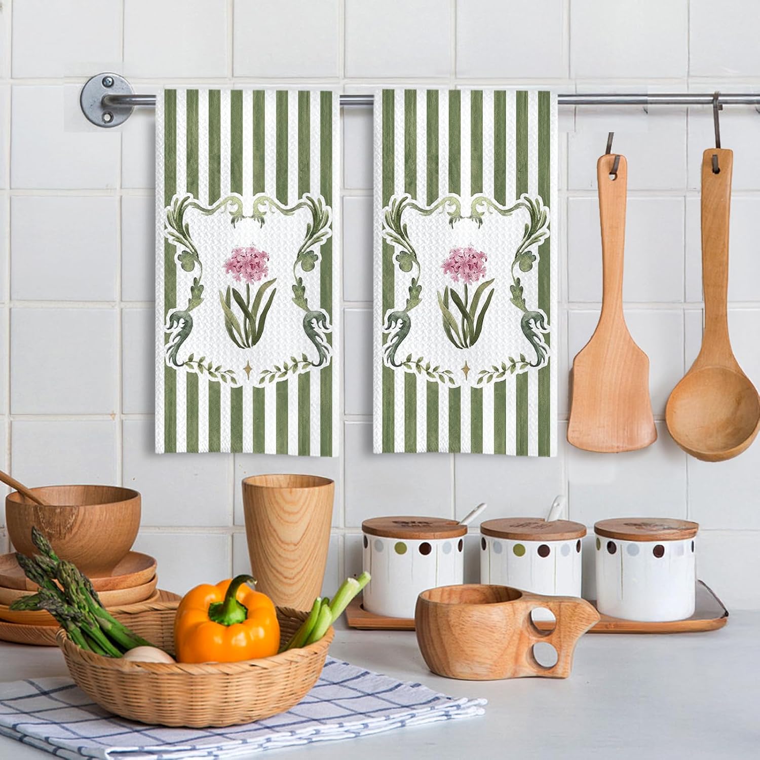 Retro Pink Hydrangea Floral Kitchen Dish Towels, Sage Green and White Striped Cottagecore Flower Botanical Decorative Hand Tea Towels for Kitchen Bathroom, 16x24 Inch