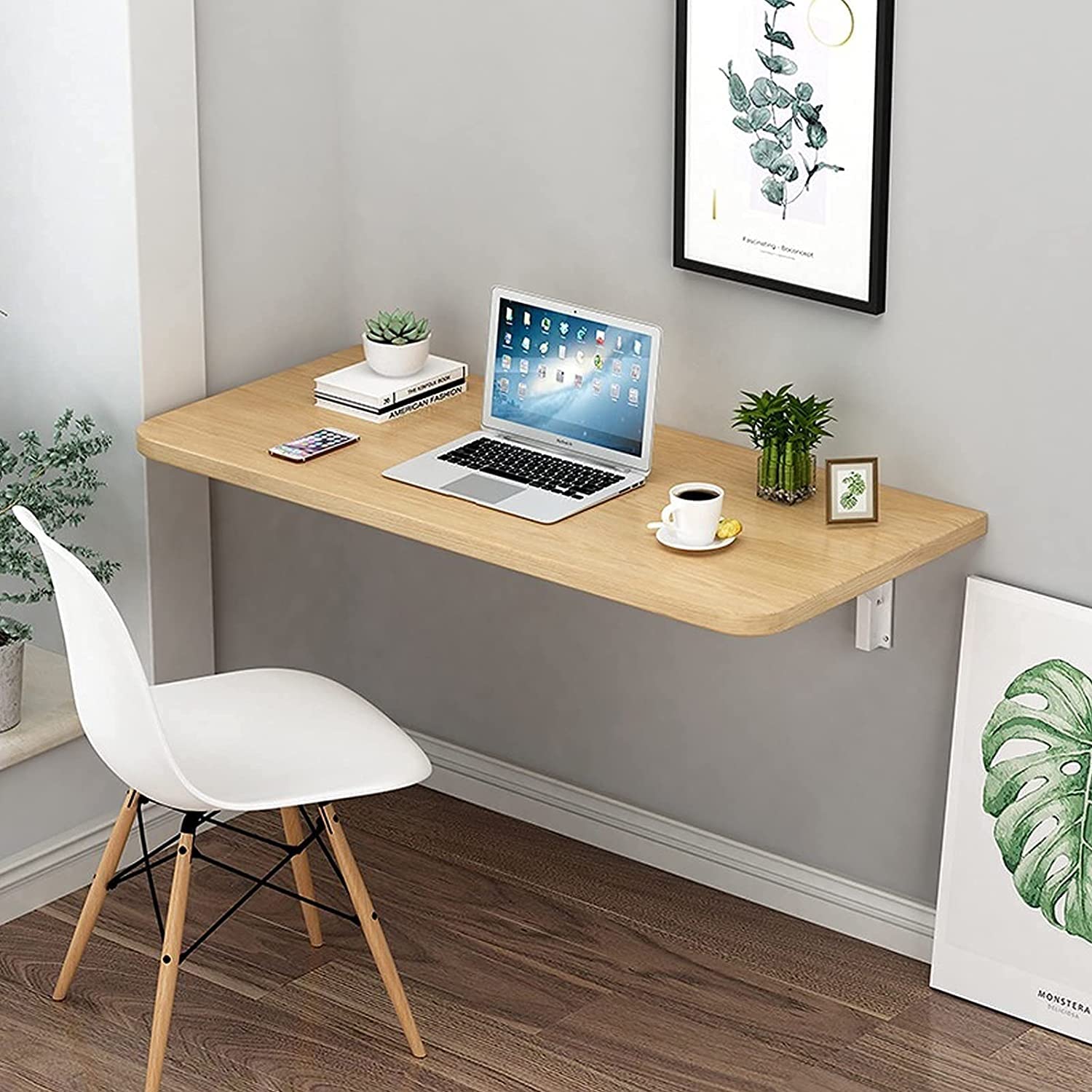 Table suspendue gain de place pour aménager les studios étroits