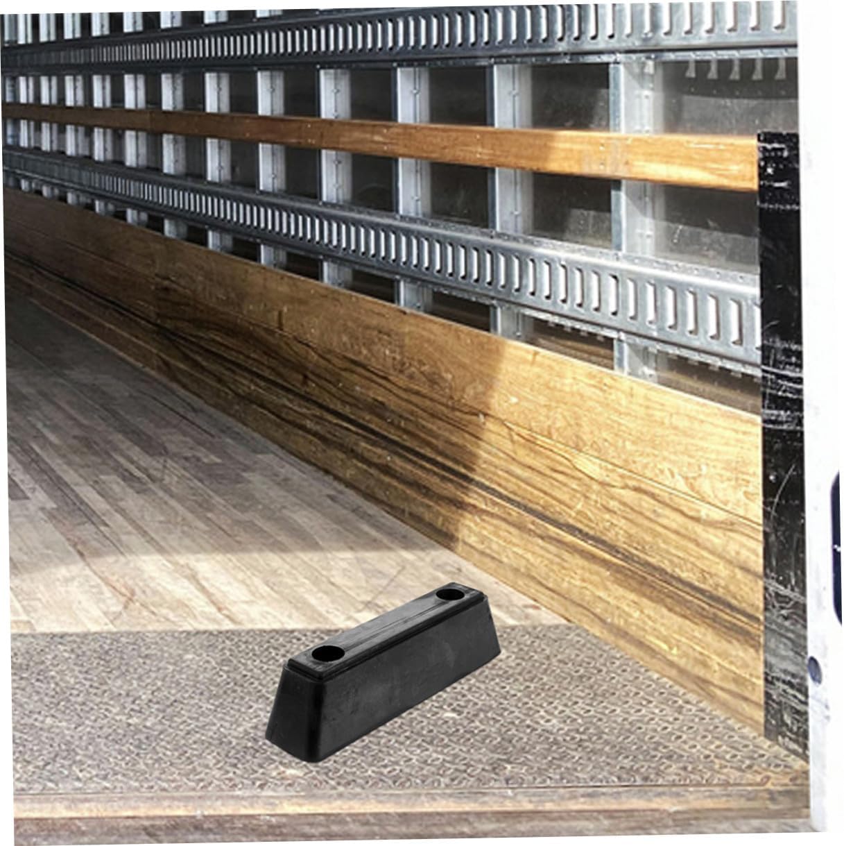 Heavy-Duty Truck Rear Bumper Rubber Block Impact Cushion Ramp Door Protector for Cargo Trailer Easy-Install Trailer Supply Accessory for Truck Bumper Guards