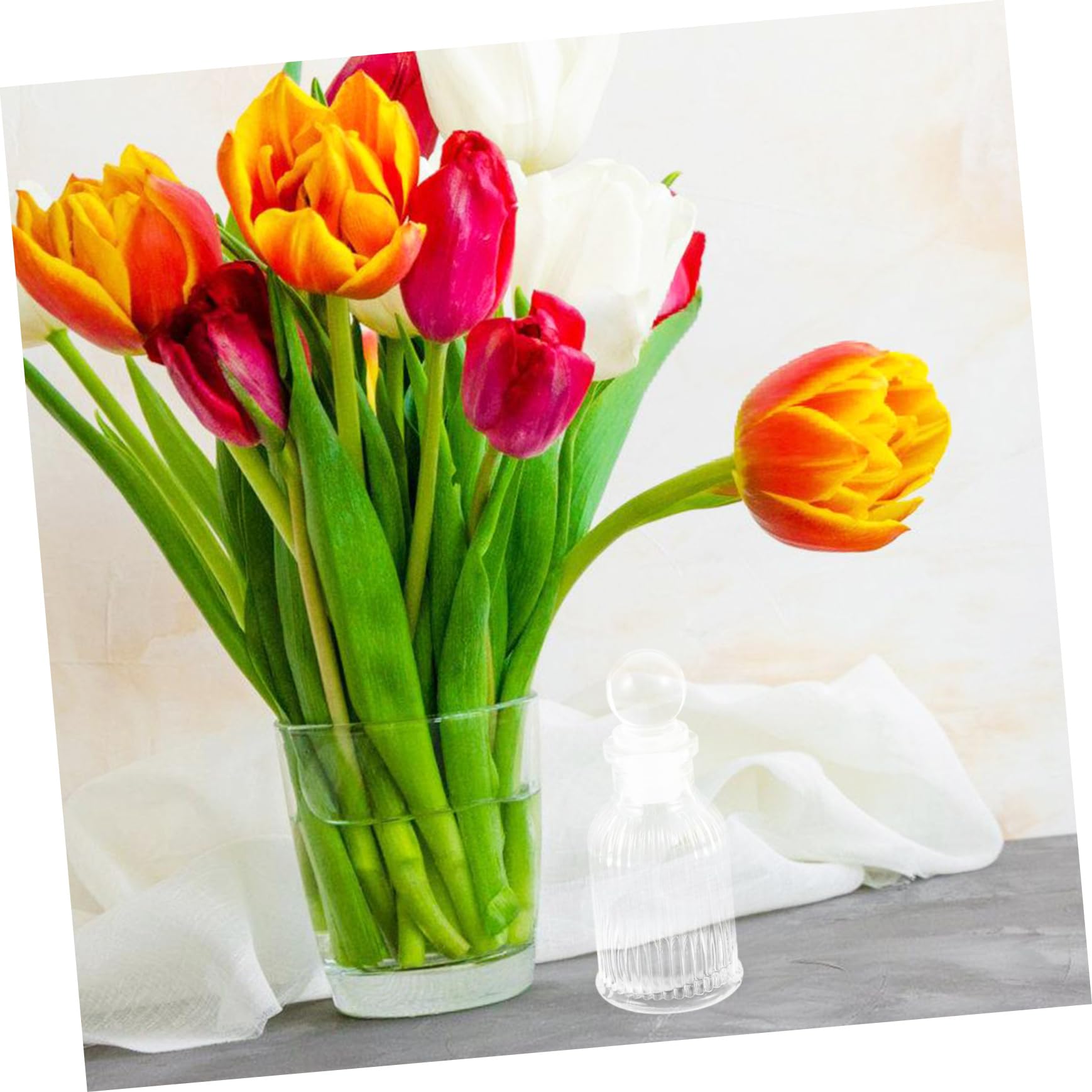 Ciieeo 12 Botellas De Agua De Vidrio Transparente Con DiseñO De Cruz Recargables Para Bautizos Bodas Y Celebraciones Religiosas Regalo CatóLico PortáTil 3.93X1.69X1.69In