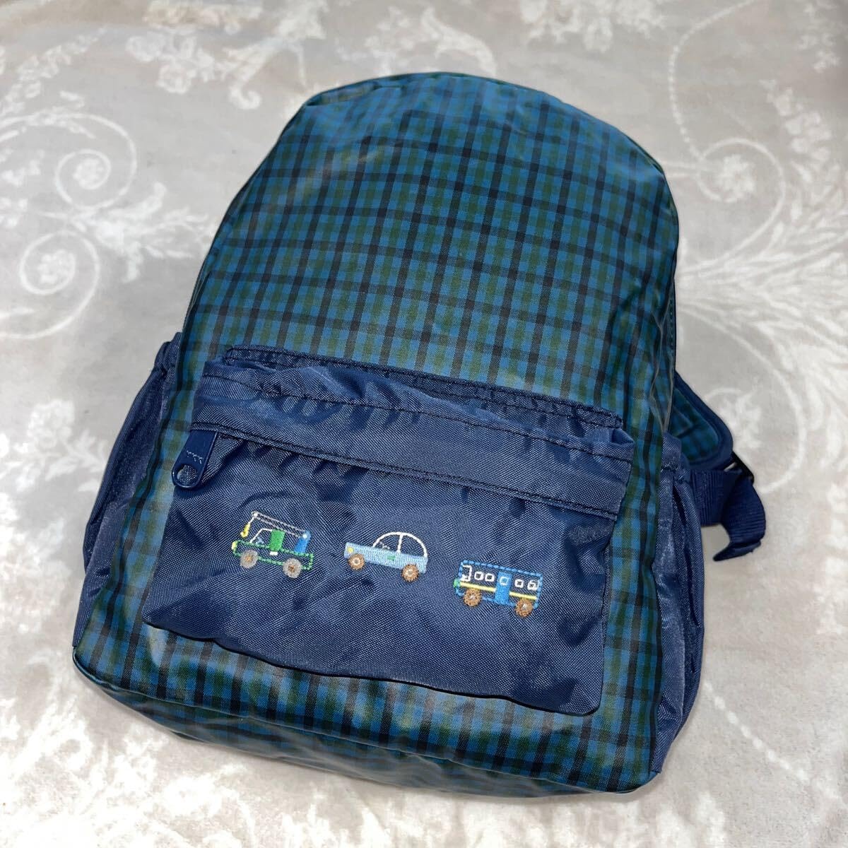 新品 リュック 青系ファミリアチェック Amazon.co.jp: ファミリア リュック ファミリアチェック : ファッション