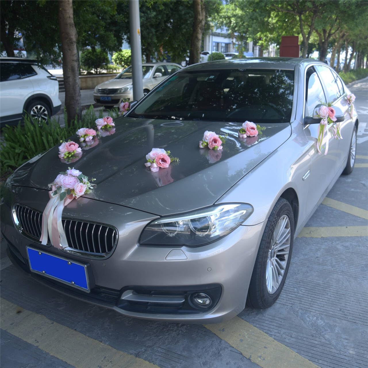 Wambere 1 Set Frontblumen Autoschmuck Hochzeitsschmuck Künstliche Rosendekoration Hochzeitsauto Deko Auto Schmuck Hochzeitsautodekoration für Hochzeit Empfang Zeremonie Party,Rosa
