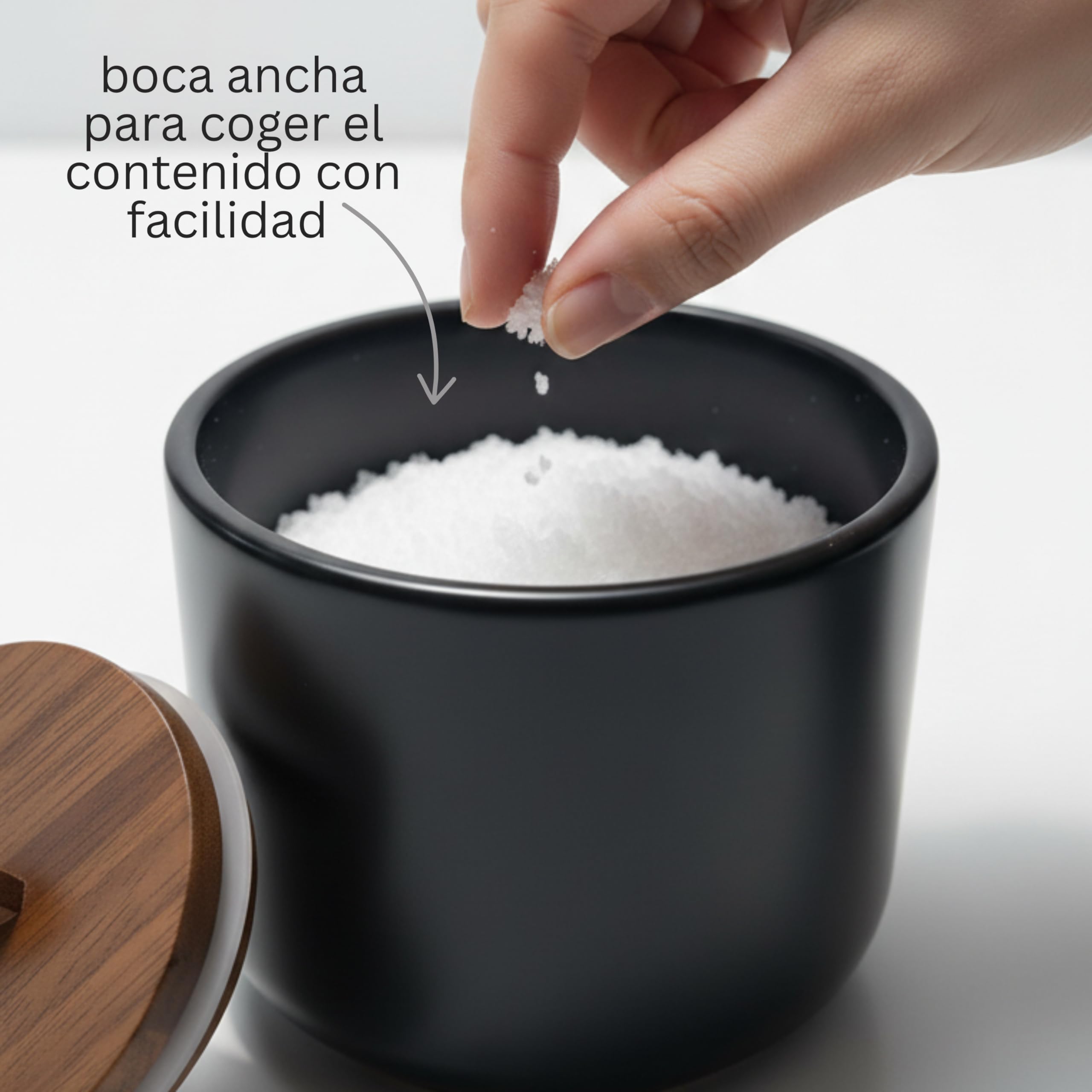 Kook Time Salero de Cocina de Cerámica CURVE - Bote Hermético con Tapa de Madera de Acacia. Tarro Multiusos para Sal, Azúcar o Especias. Diseño Nórdico Moderno. 11.5 x 12 cm. - Negro Mate - 3