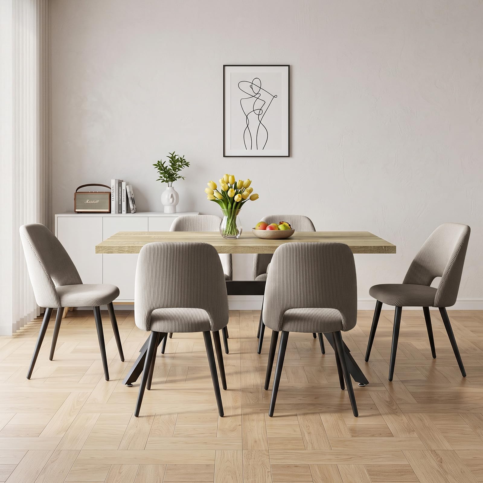 Essgruppen in helles Holz,Esstisch mit 6 Braun-Stuhl