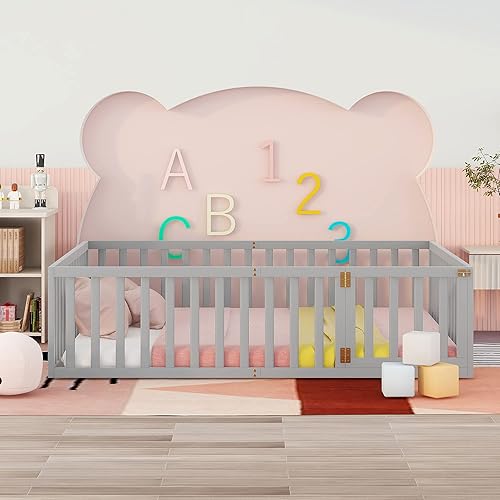 Miniatura 10 de P PURLOVE Cama de suelo de madera tamaño Queen, marco de cama con barandilla en forma de valla y puerta cerrada para niños y niñas, fácil de montar,