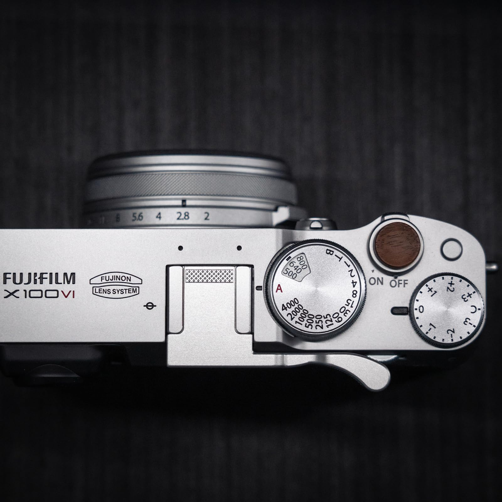 Iborrys Metal Thumb Up Grip for Fujifilm Fuji X100VI Camera, Hot Shoe Thumb Rest Support Grip ?Exclusive Vintage Anti-Slip Pattern, Enhance The camera's Grip Feel (Silver)