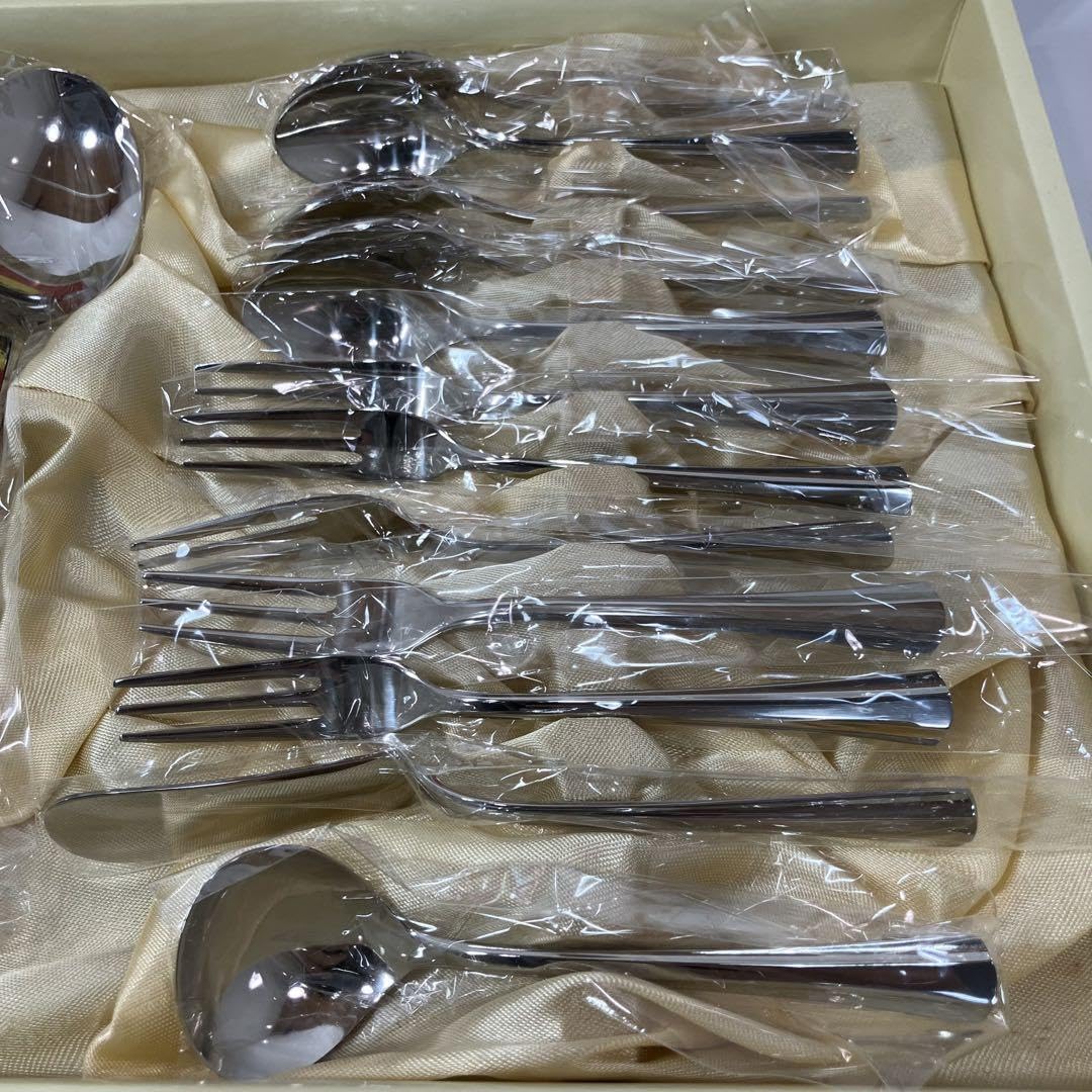 Amazon | A2C56 Noritake ノリタケ カトラリーセット 17ピース シェル